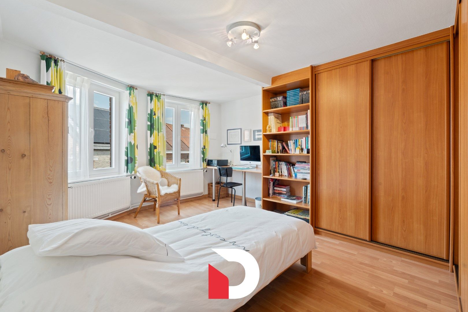 Stijlvol gerenoveerde woning op wandelafstand van Brugge centrum foto 12