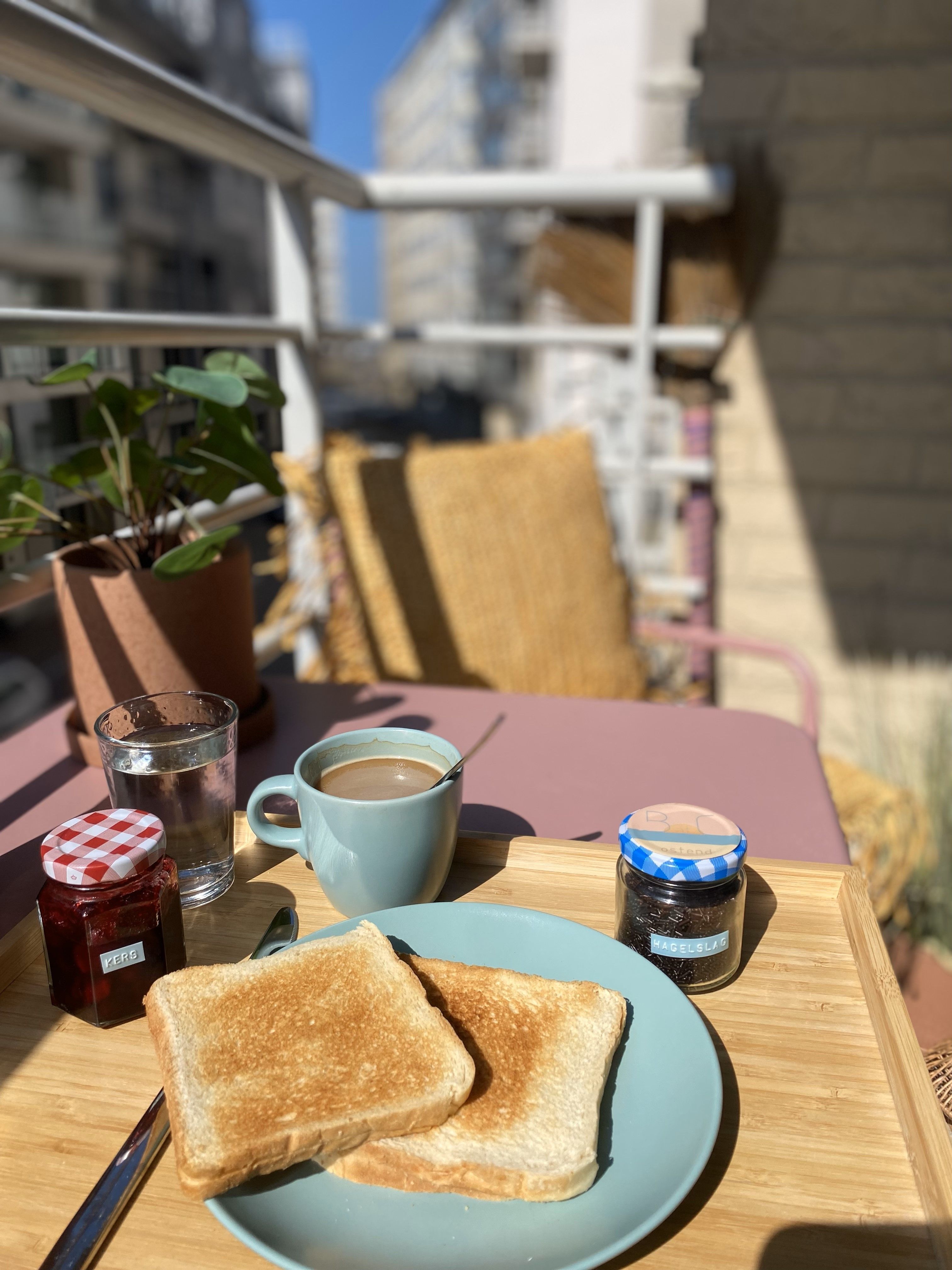 UITSTEKEND gelegen 1-SLPK appartement  te Oostende (Mariakerke) met de zee om de hoek!* foto 5