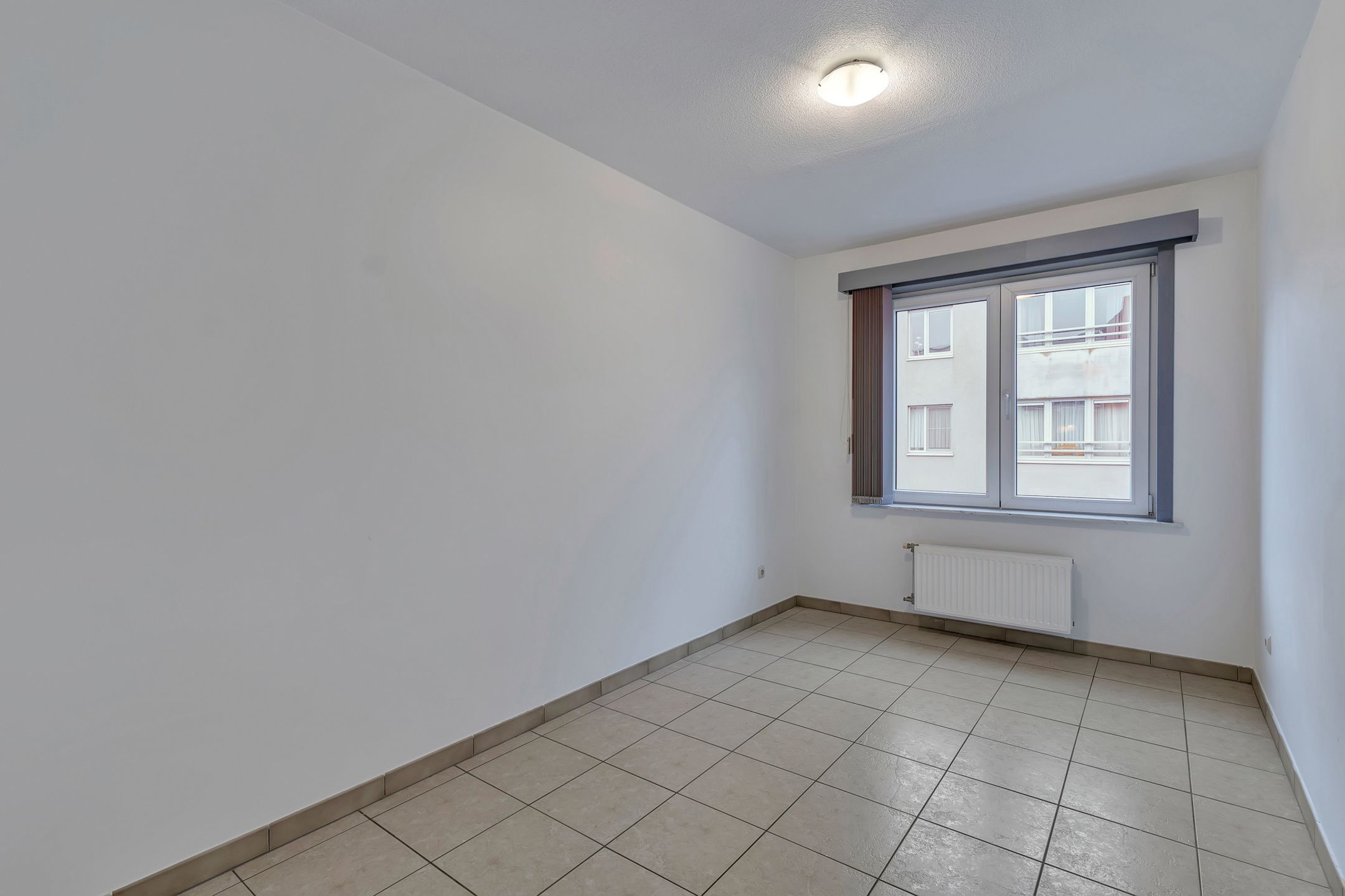 Instapklaar appartement in het hartje Deinze!  foto 7