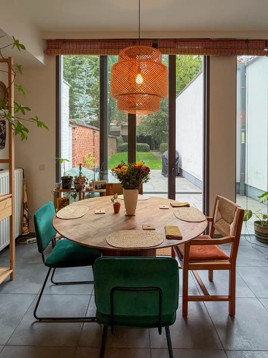 2 slaapkamer appartement (gelijkvloers) met grote tuin en grote garage vlakbij Sint-Pietersstation foto 17