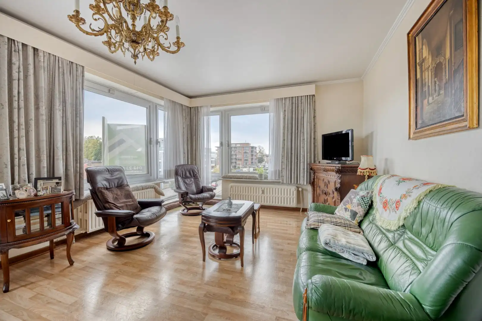 Mooi appartement met open zicht over de stad + garage mogelijk foto 5