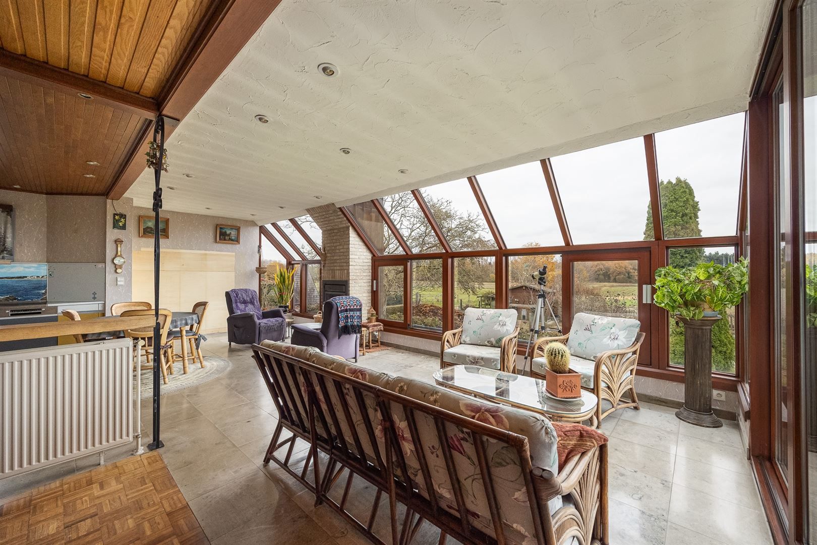 Bel-etagewoning in rustige, groene omgeving. foto 9