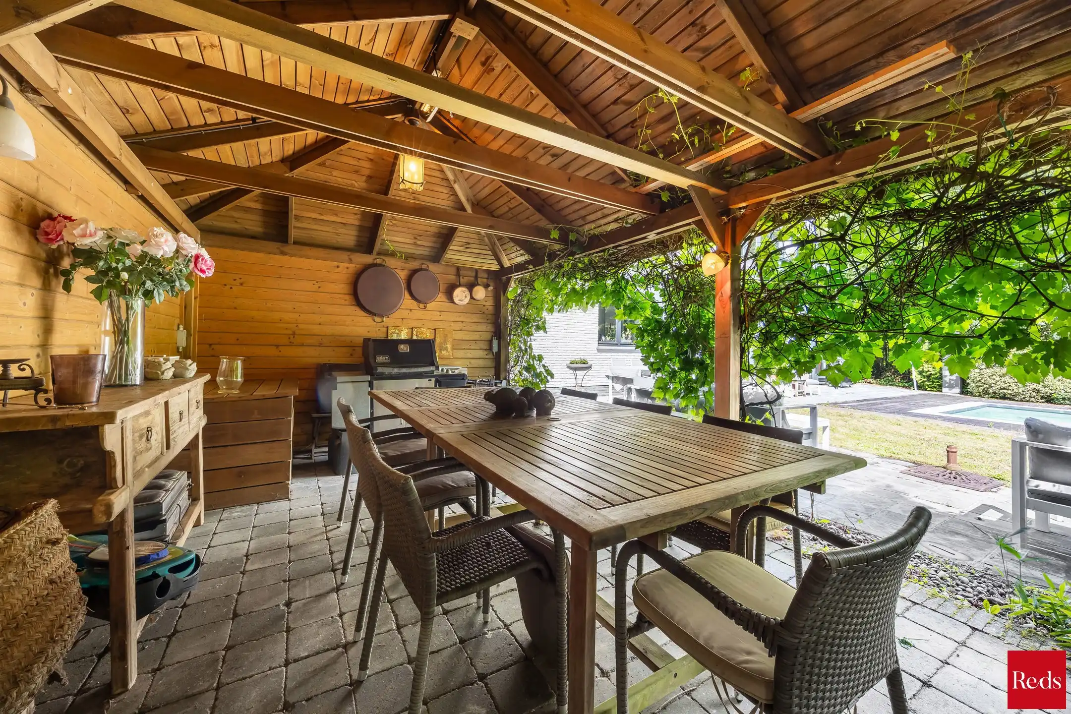 Instapklare villa met zwembad in groene omgeving foto 22
