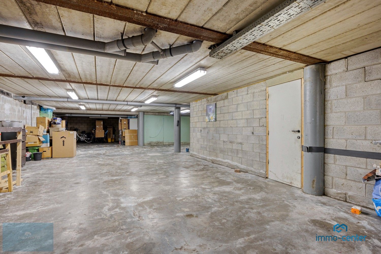 Lichtrijk en Instapklaar Appartement (150 m²) met 3 Slaapkamers en 2 Ondergrondse Parkeerplaatsen in Genk foto 34