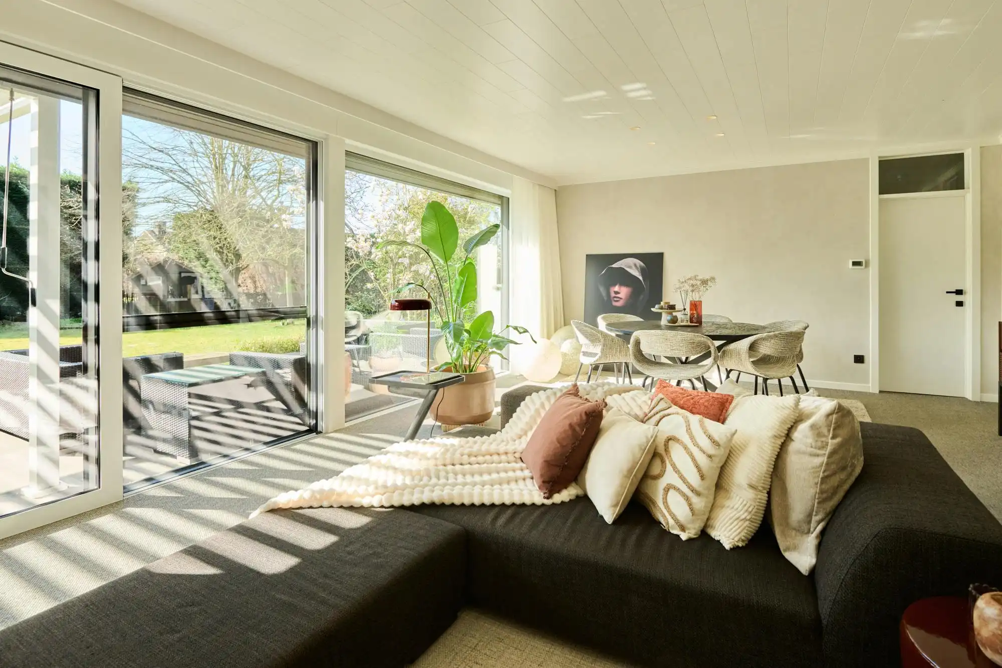 Prachtig gerenoveerd huis te koop in rustige wijk in Waregem foto 4