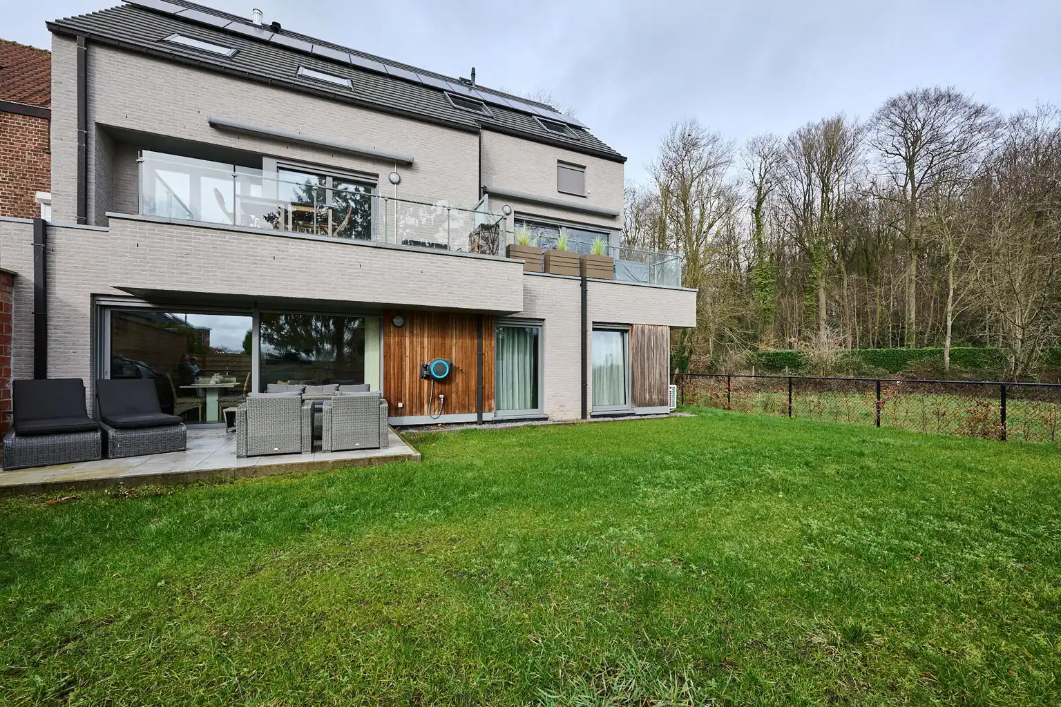 Appartement te koop foto {{pictureIndex}}