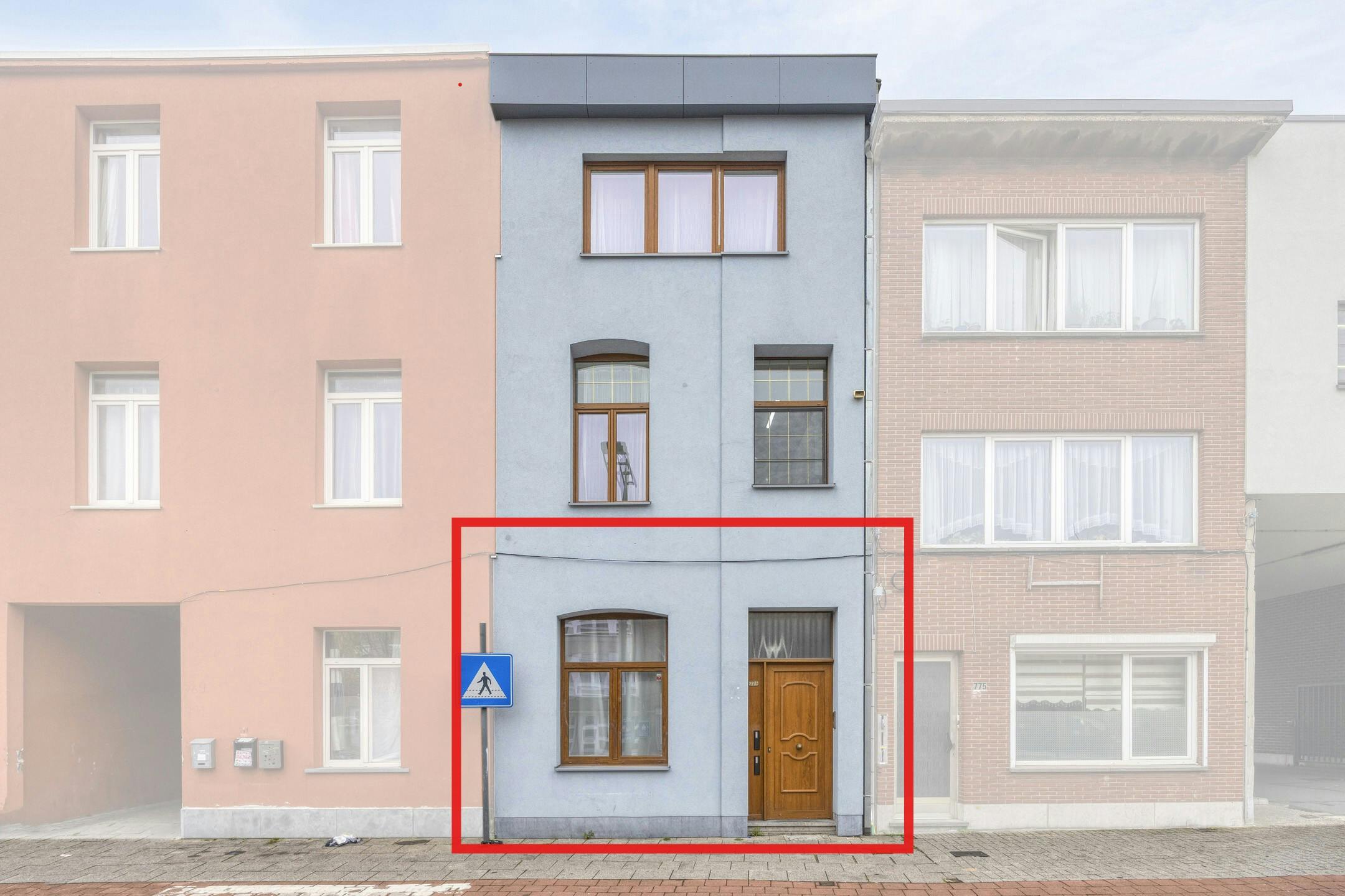 Gelijkvloersappartement met 1 slaapkamer en tuin te koop in Hoboken foto 12