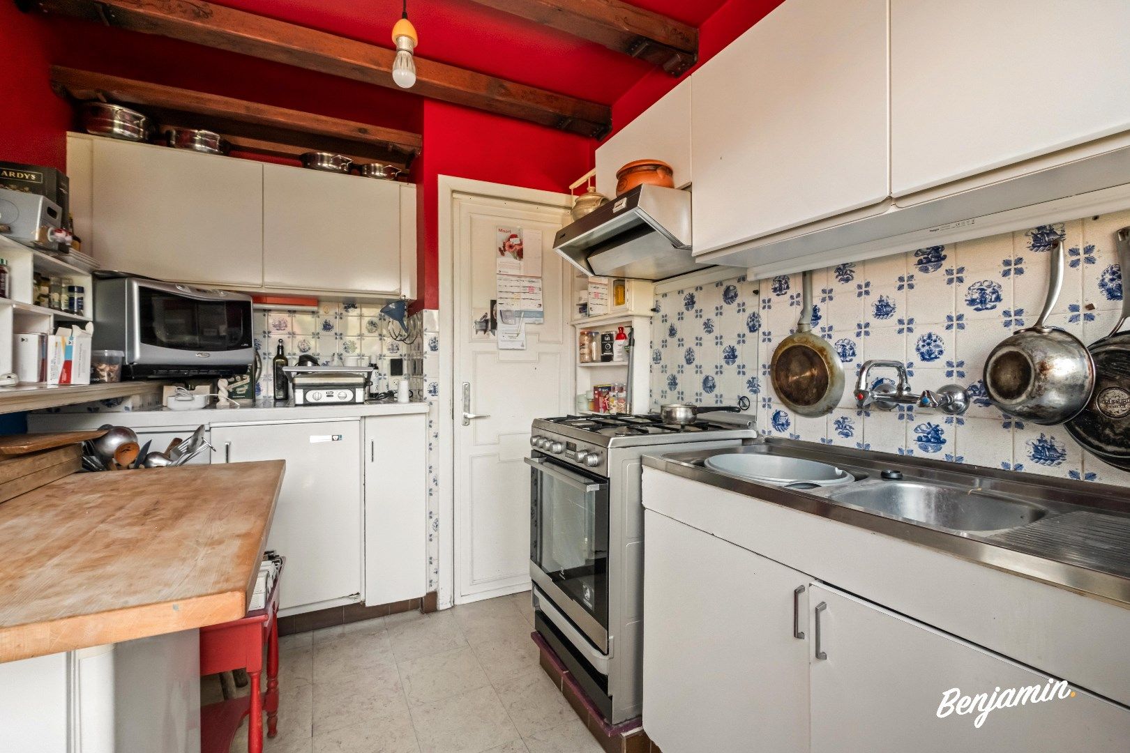 Halfopen woning met 3 slaapkamers, garage en tuin met uitweg in Harelbeke foto 9