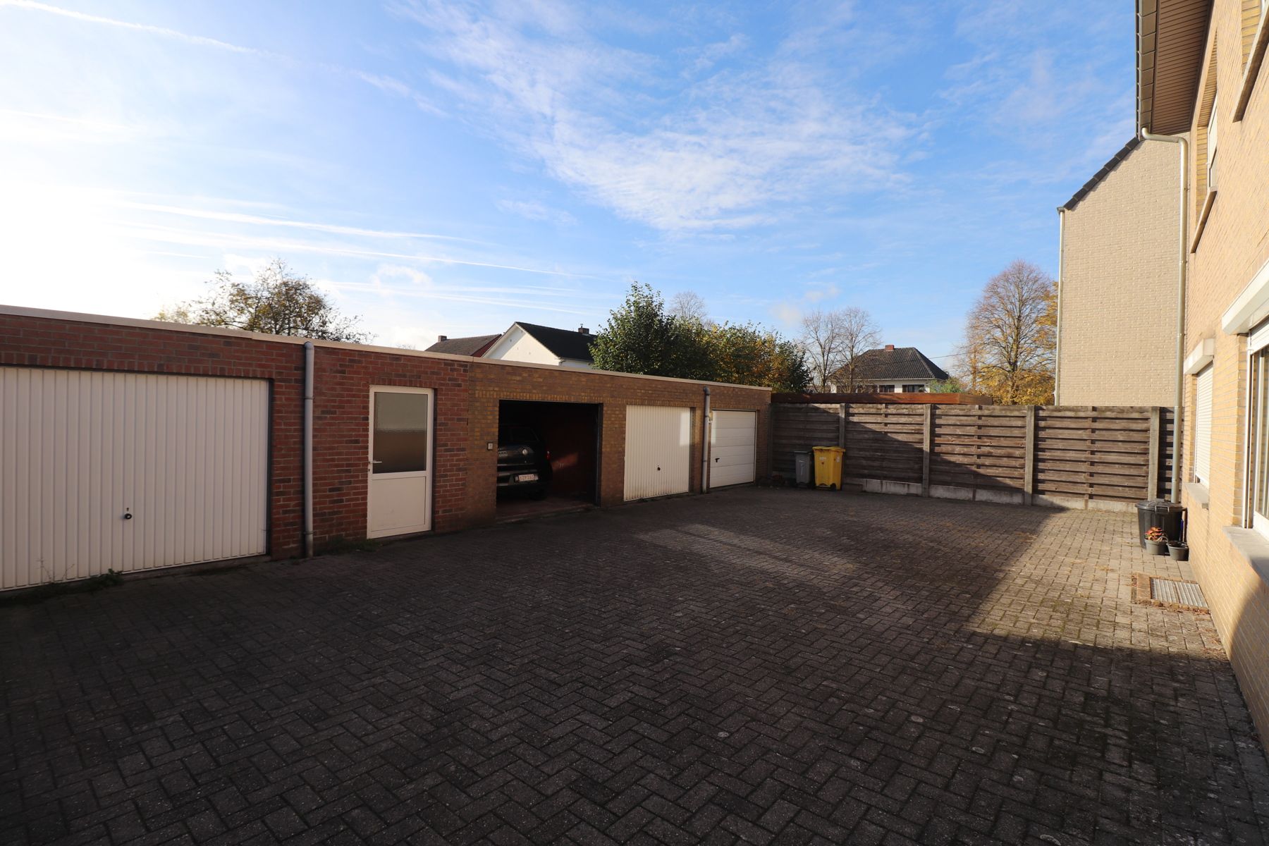 Dakappartement met 2 slaapkamers en garage in Beerse. foto 13