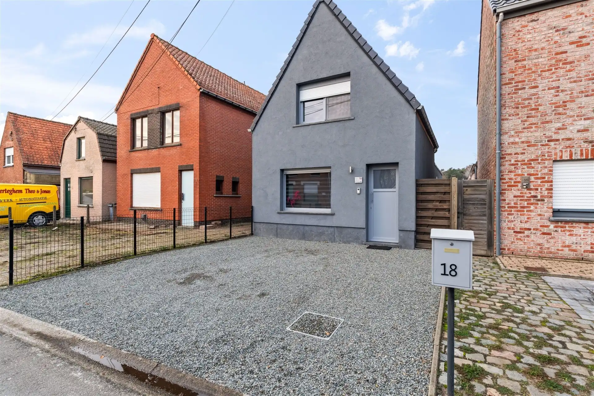 Toffe gerenoveerde open bebouwing foto 2