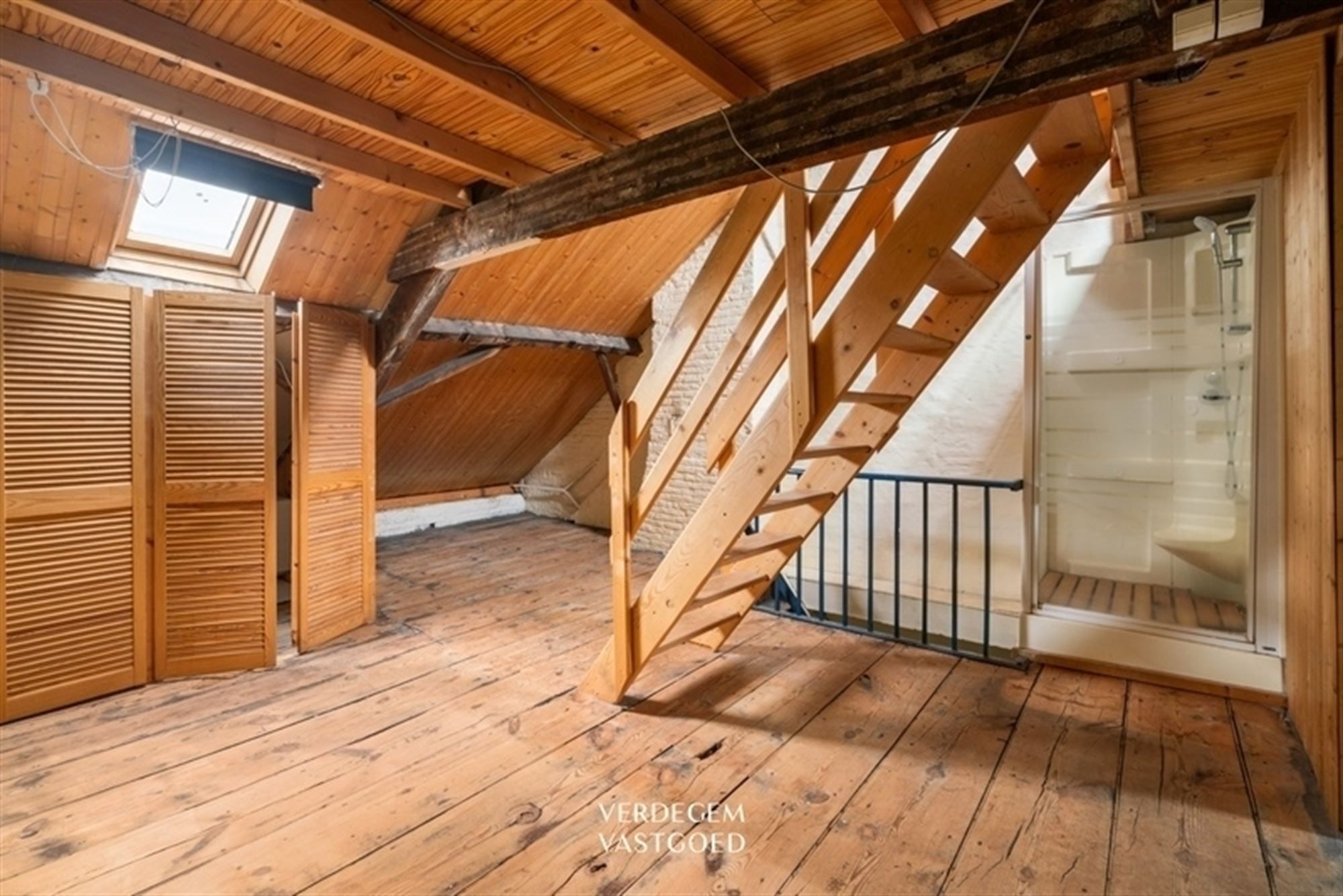 Centraal gelegen handelspand met woonst, ook voor nieuwbouwproject foto 11