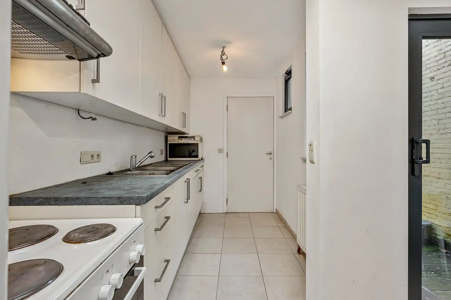 Goed gelegen woning met 4 slaapkamers en een terras nabij het UZ Gasthuisberg te Leuven! foto 6