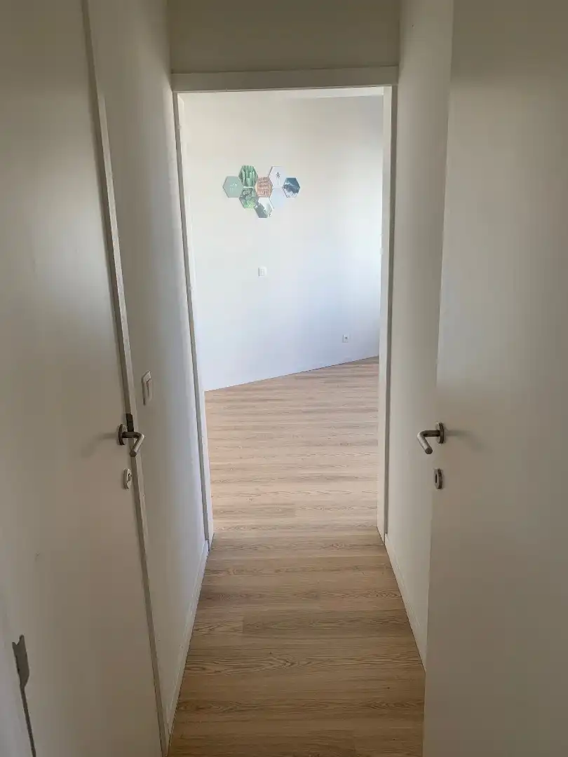 Lichtrijk, hip appartement met 1 slaapkamer, vlak aan zee in Raversijde foto 10
