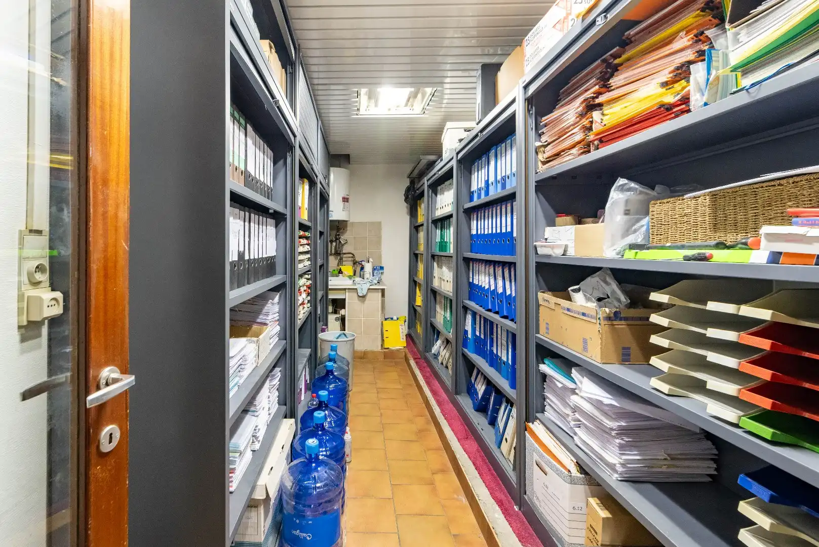 Oosterveldlaan 25 - Te renoveren kantoor/handelspand te Wilrijk foto 7