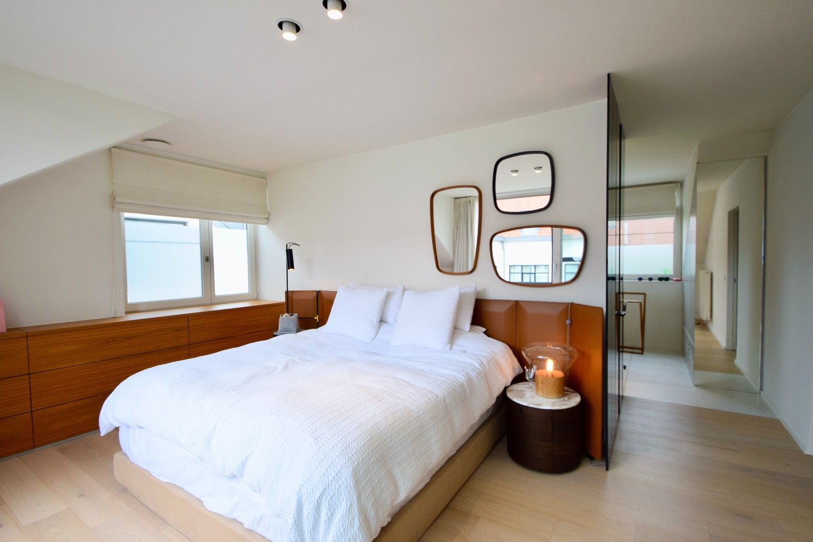 Uitzonderlijke eigendom met een uniek open zicht op de Hazegraspolders, vlakbij het Oosthoekplein. foto 33