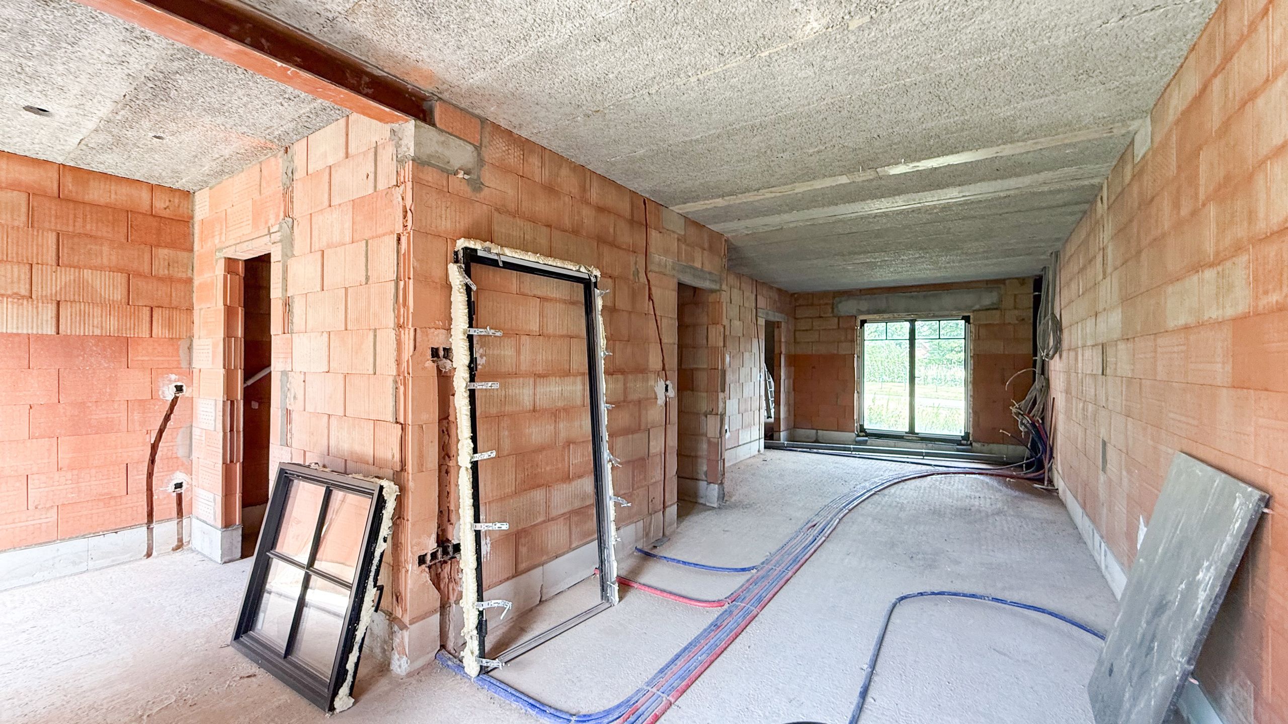 Ruim nieuwbouw casco woning met 3slk en tuin in Houthalen! foto 9