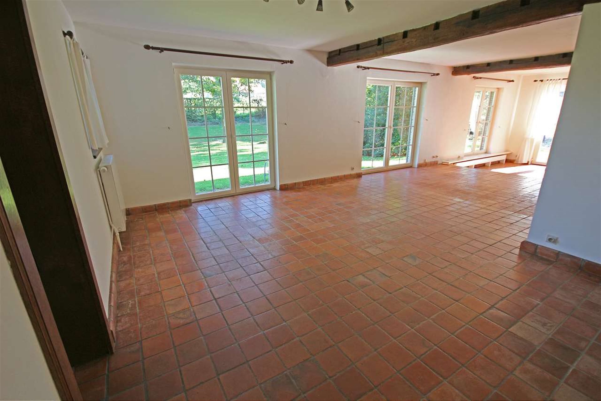 Ruime charmante villa gelegen aan de rand van het zoniënwoud foto 7
