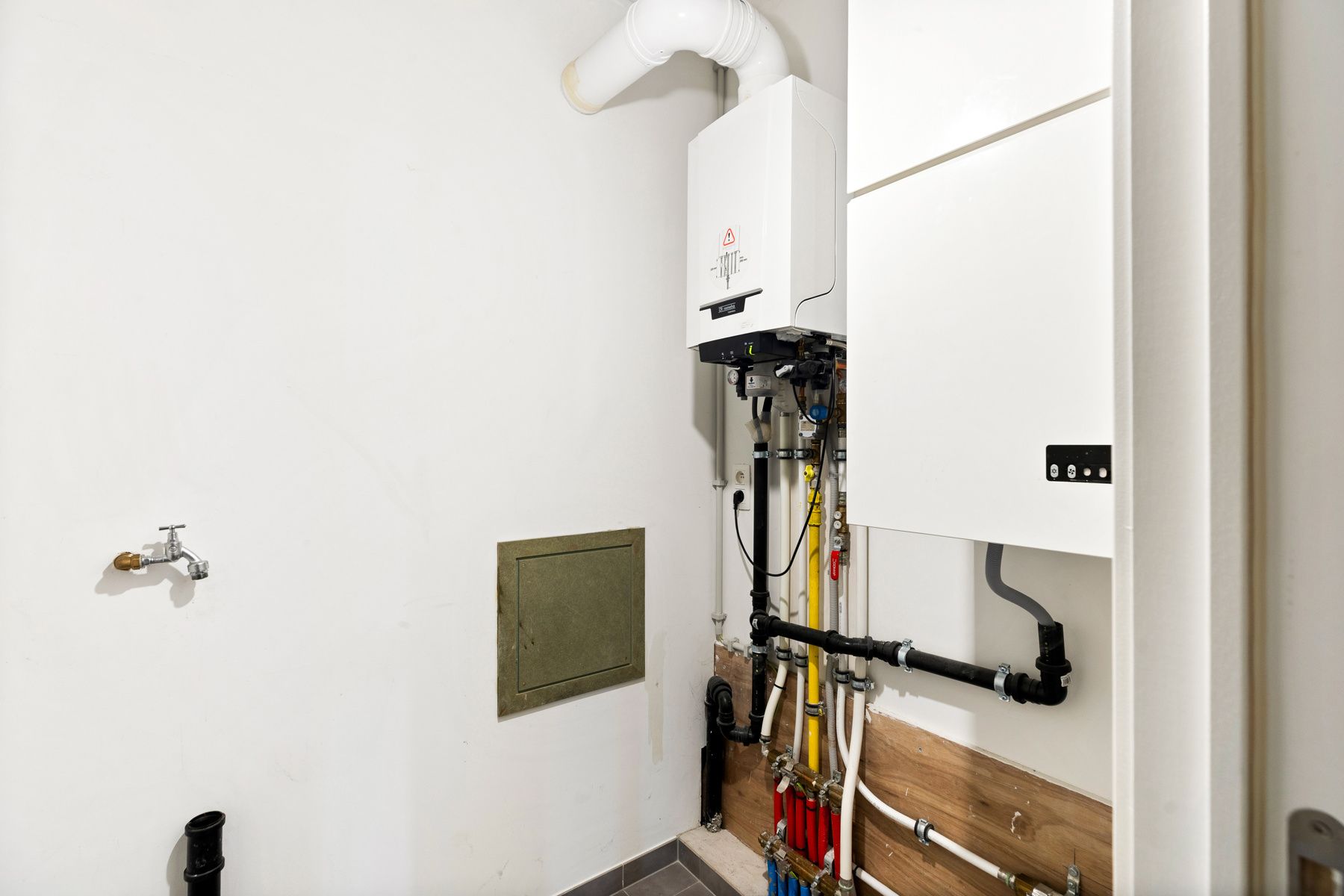 Gelijkvloers appartement met 2 slpks in centrum Wetteren! foto 9