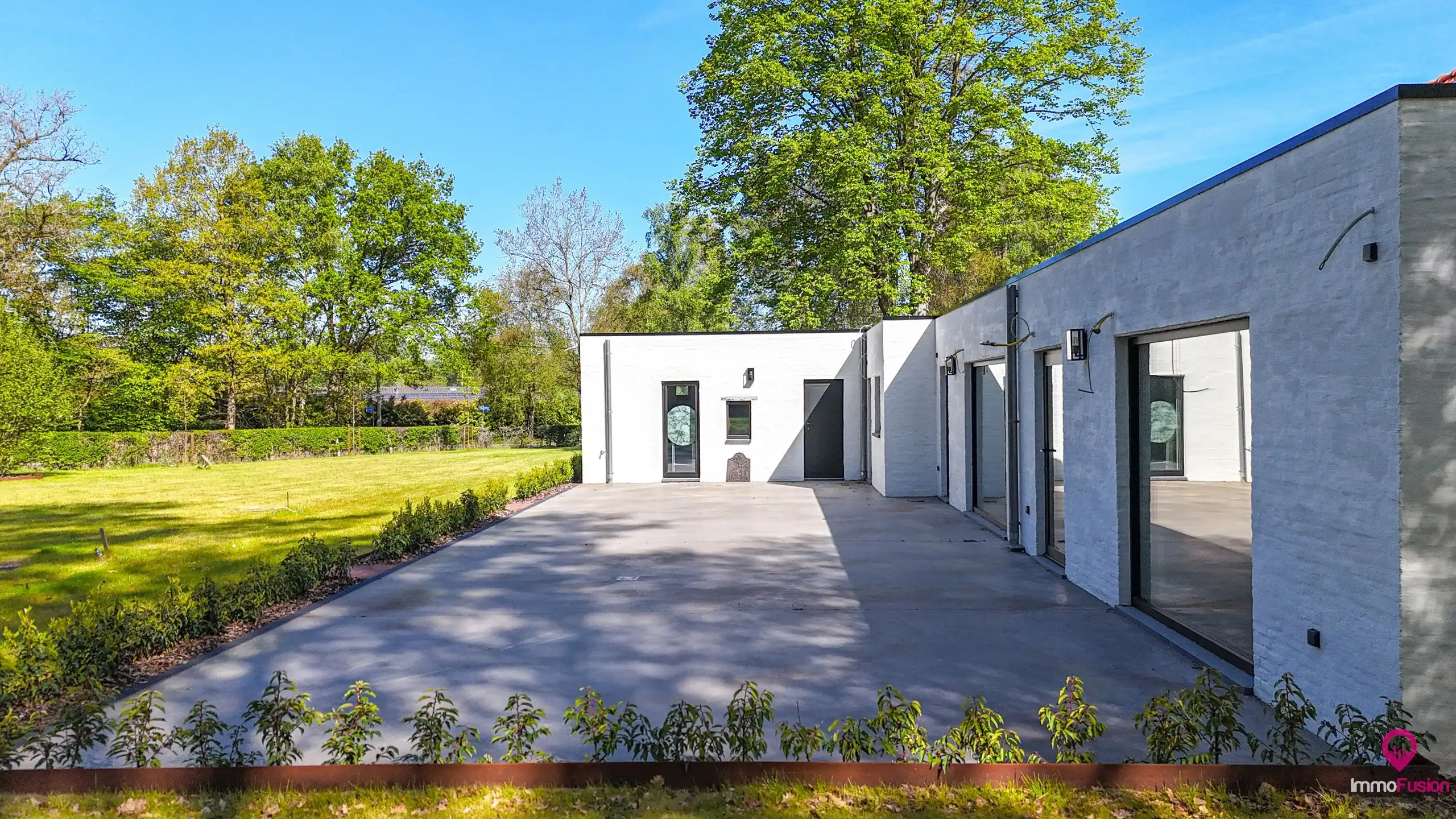 Multifunctioneel horecapand op een perceel van 1.9 hectare! foto 66