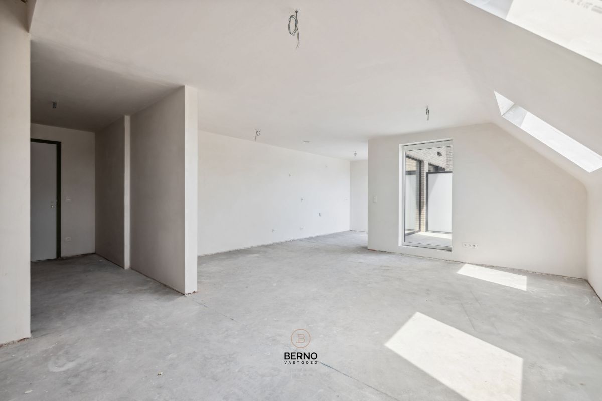 Ruim nieuwbouwappartement (6% BTW) met zonnig terras foto 4