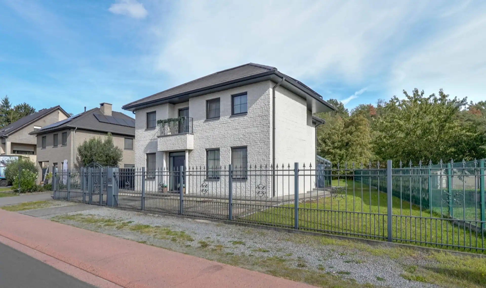 RUIME, RECENTE EN ENERGIEZUINIGE VILLA OP 8,97 ARE foto 41