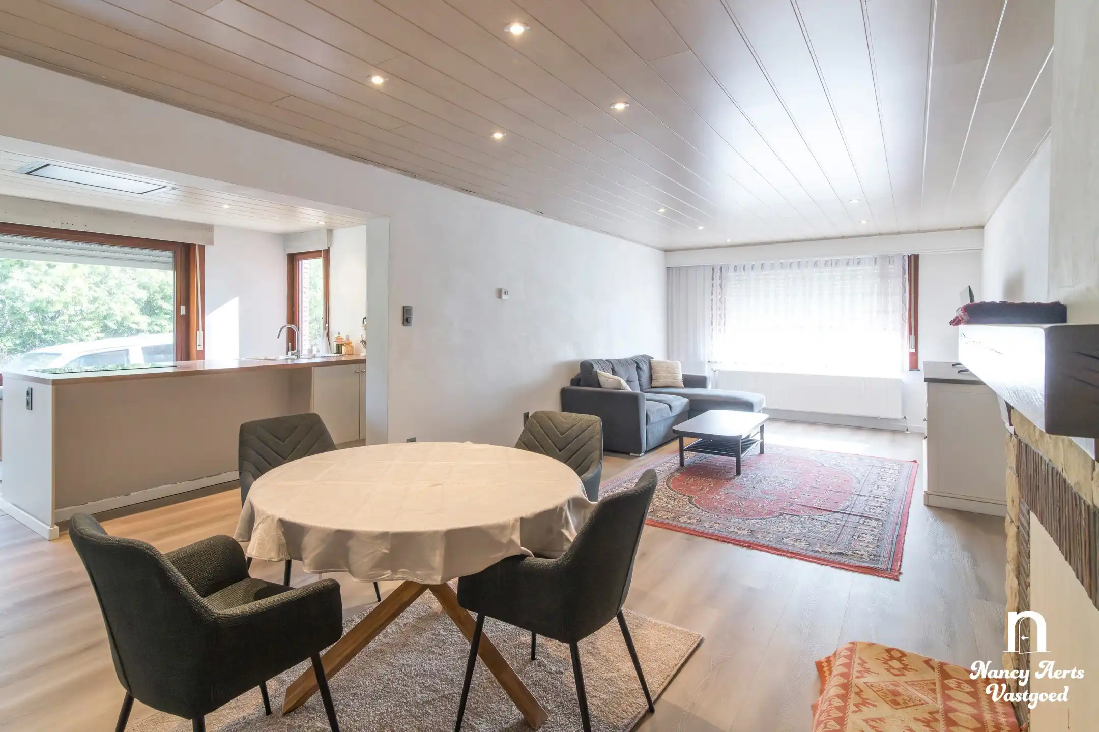 Gerenoveerde gezinswoning met ruimte voor eigen invulling foto 11