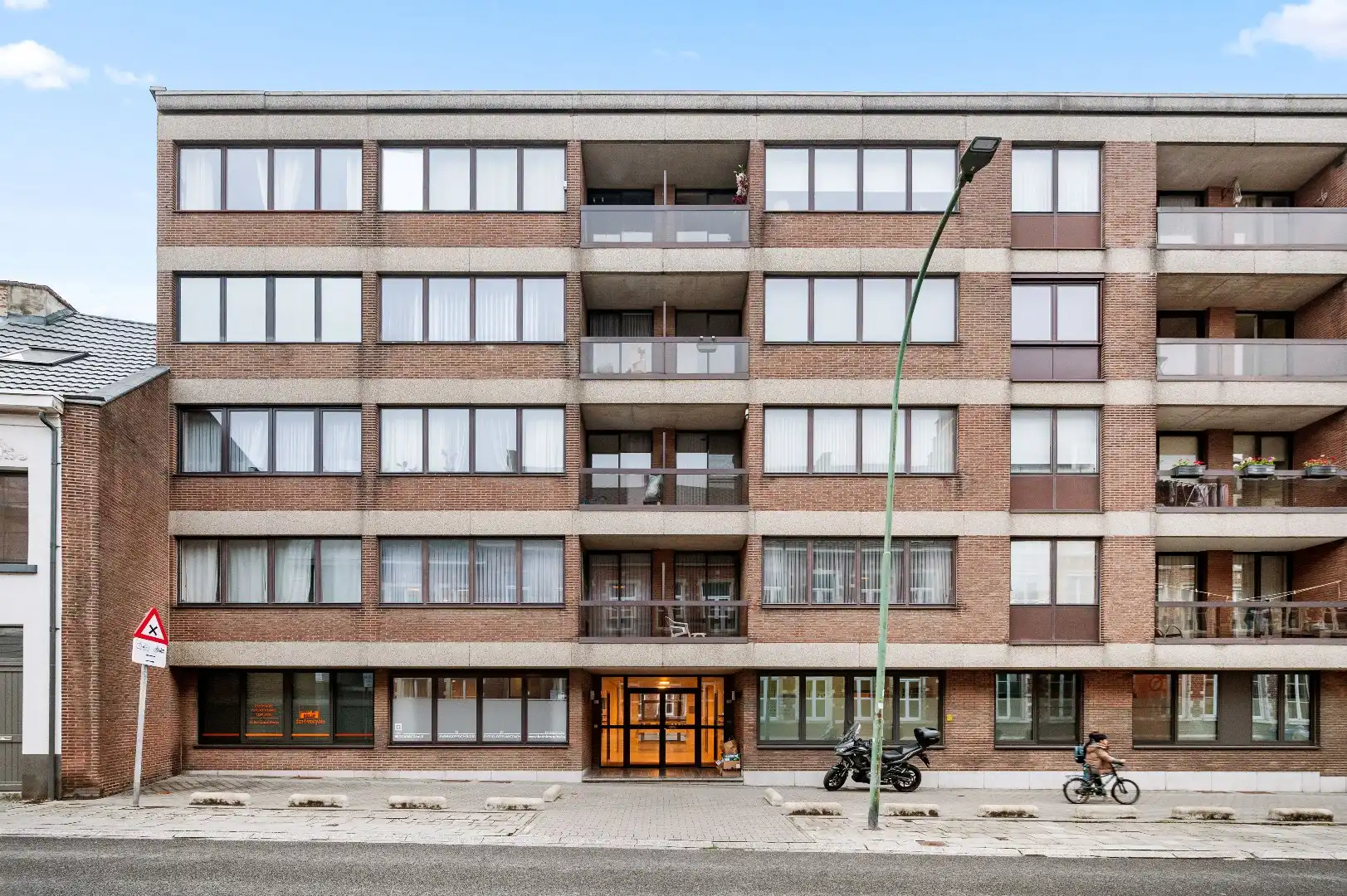 Instapklaar appartement te centrum Tienen foto 2