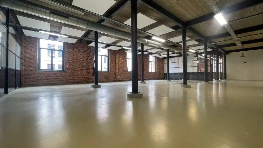 Uniek loftkantoor te huur nabij 't Eilandje in Antwerpen foto 2