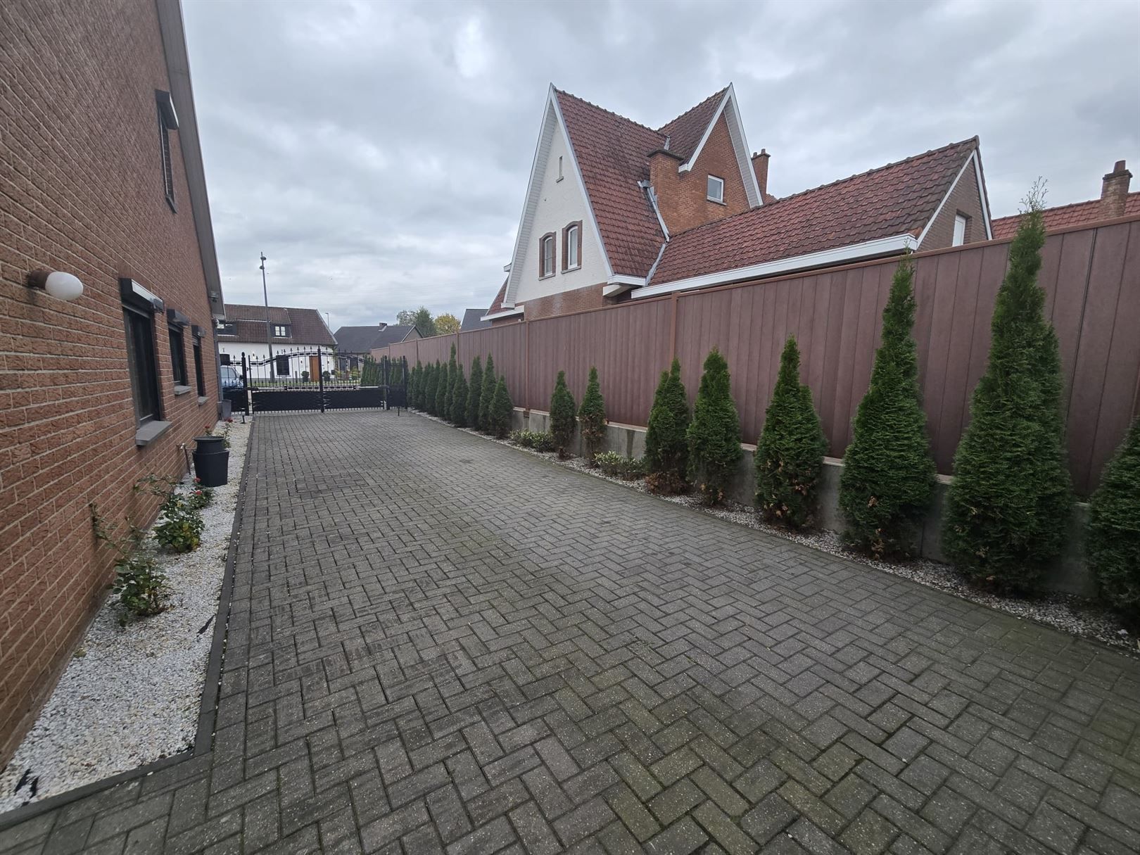 Half open bebouwing foto 24