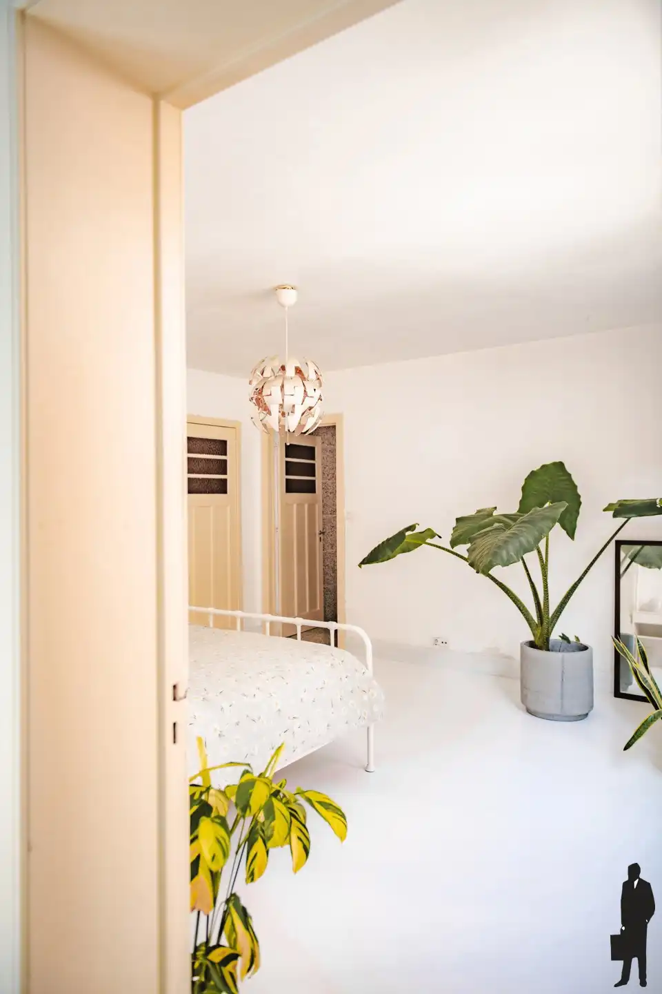 Ruim gelijkvloers appartement met tuin op toplocatie foto 21