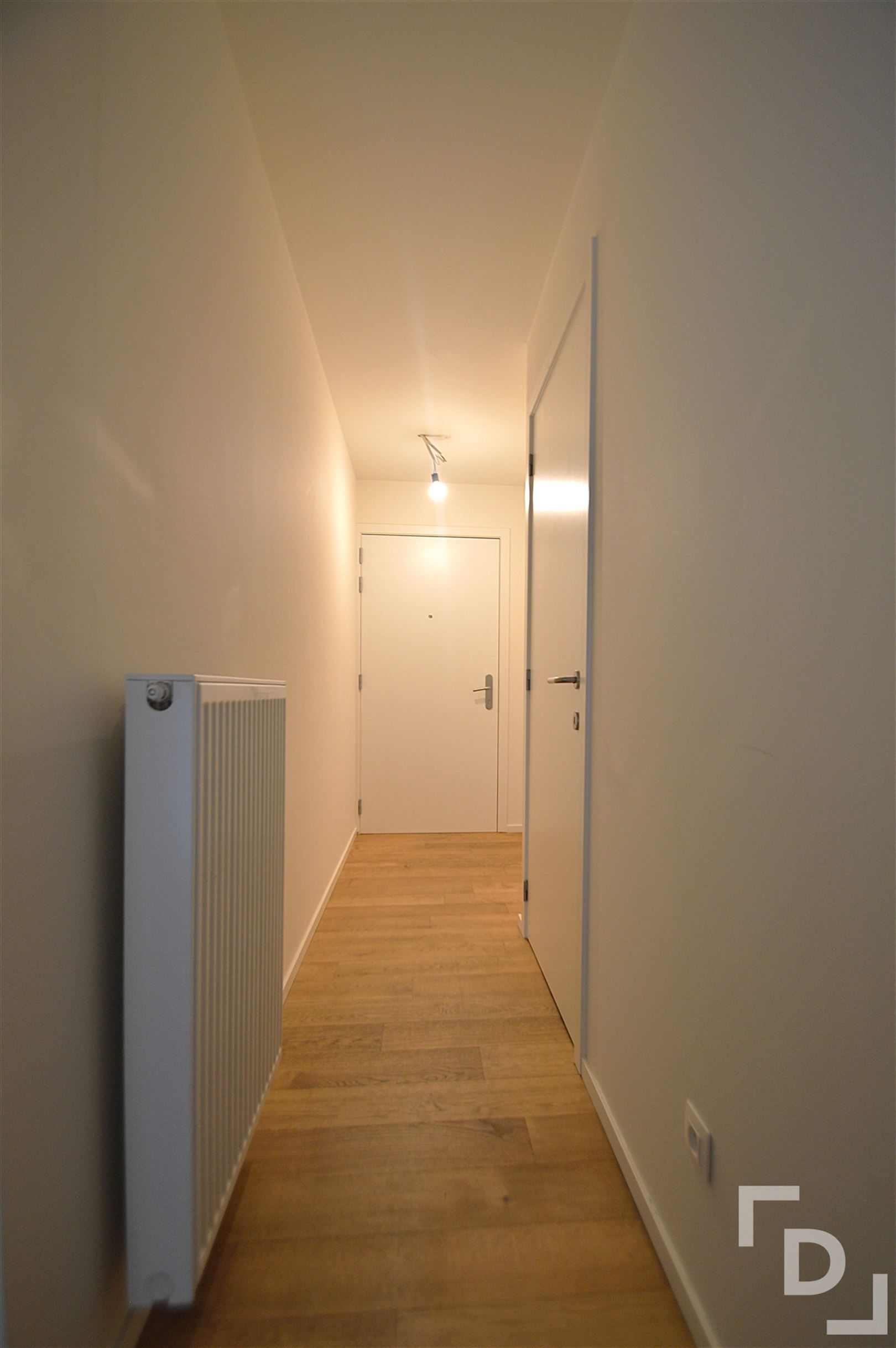 Gelijkvloers appartement met tuintje. foto 11