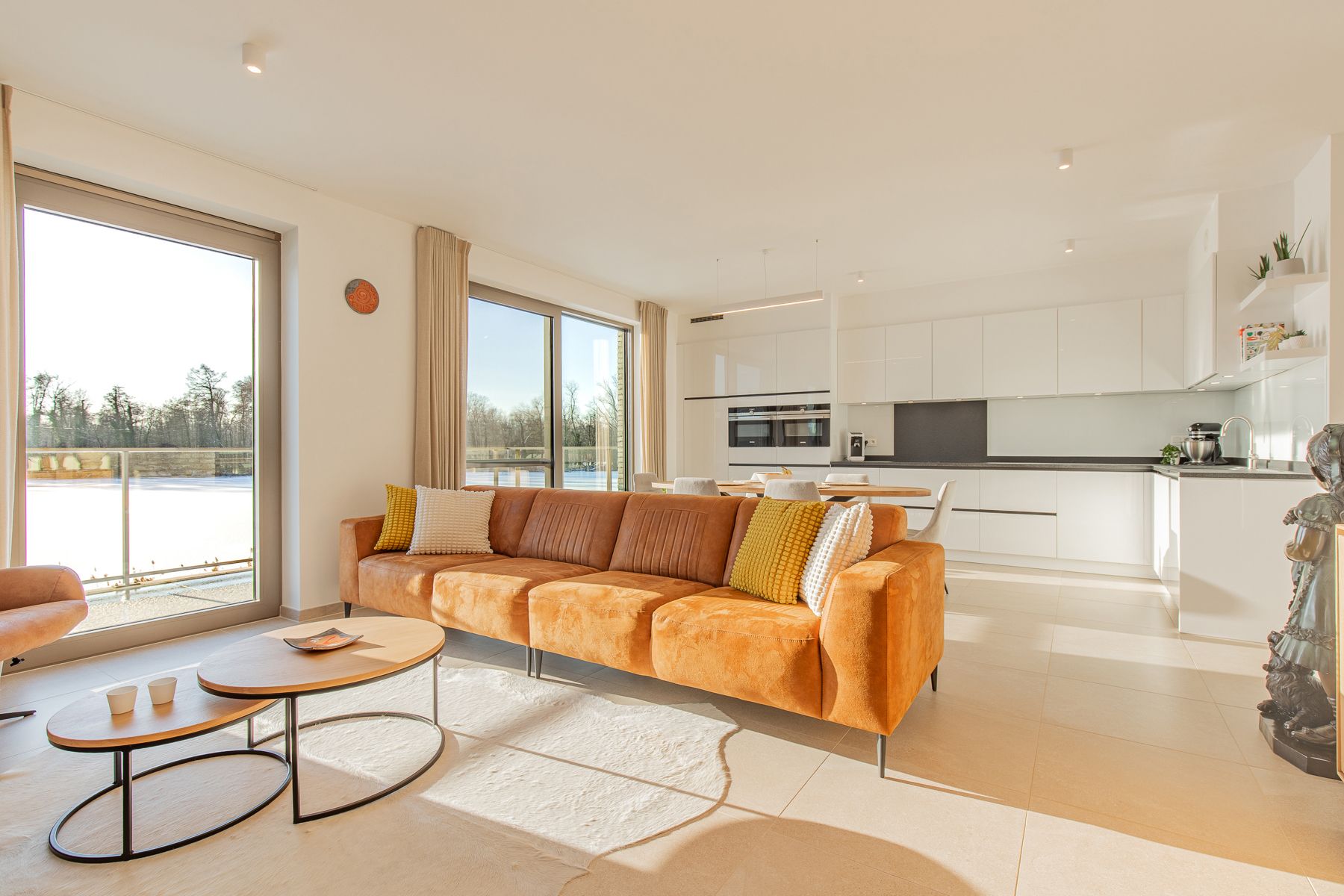 Recent appartement met uitzicht over het Donkmeer foto 3