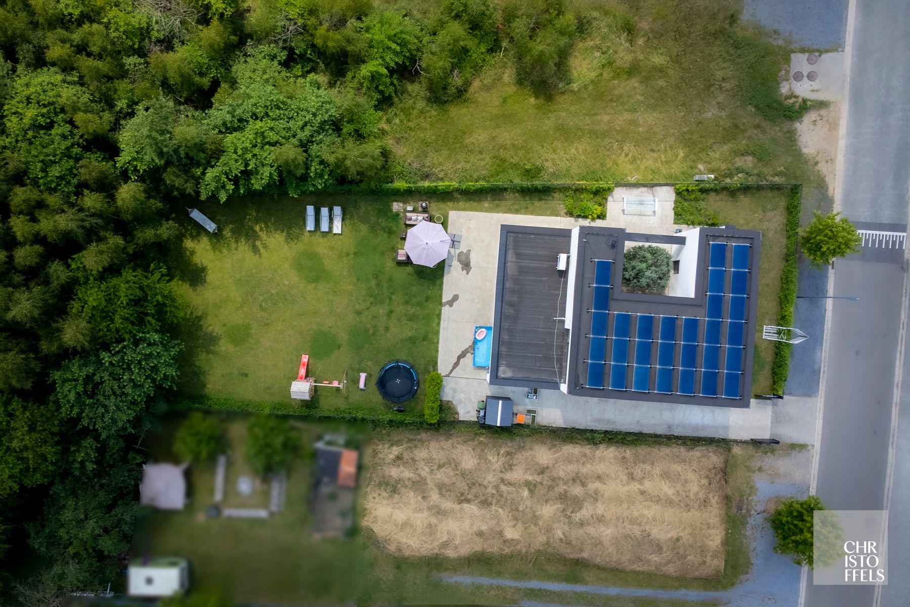 Residentieel gelegen eigentijdse en energiezuinige villa. foto 31