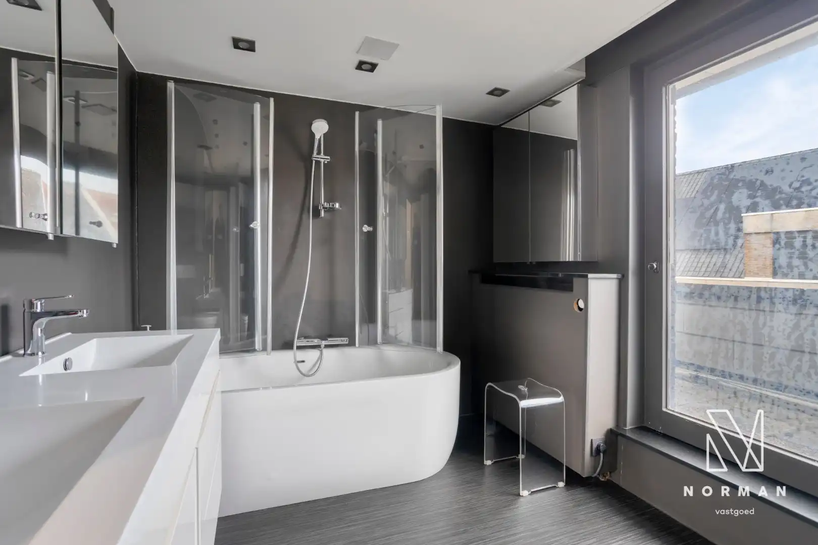 OPENDEUR 21/2 VAN 10U30 TOT 12U foto 20