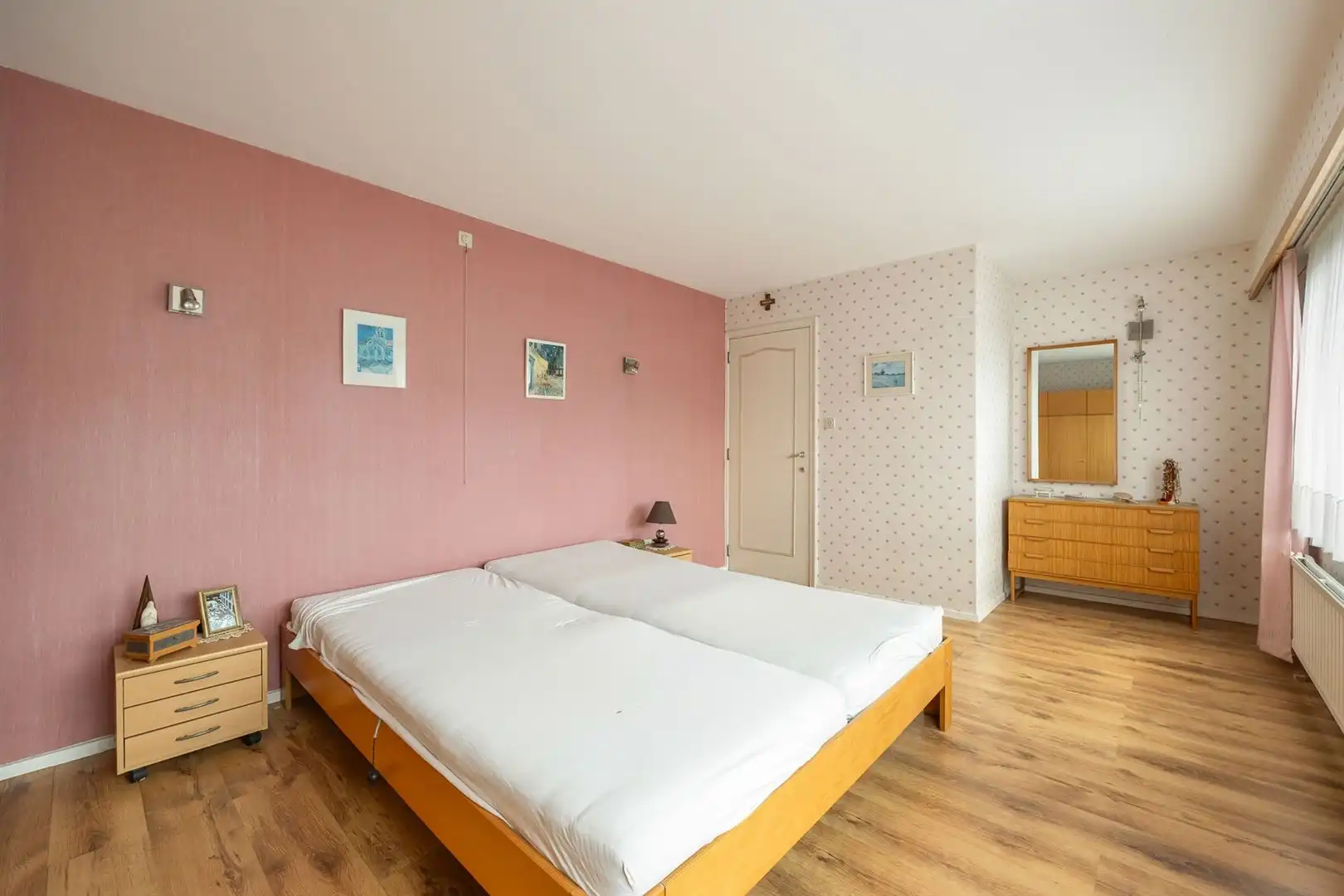 Woning met veel potentieel en grote tuin! foto 13