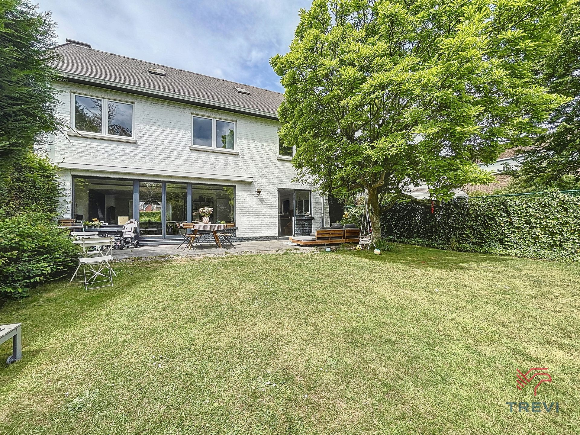 Charmant vrijstaand huis met tuin foto 10
