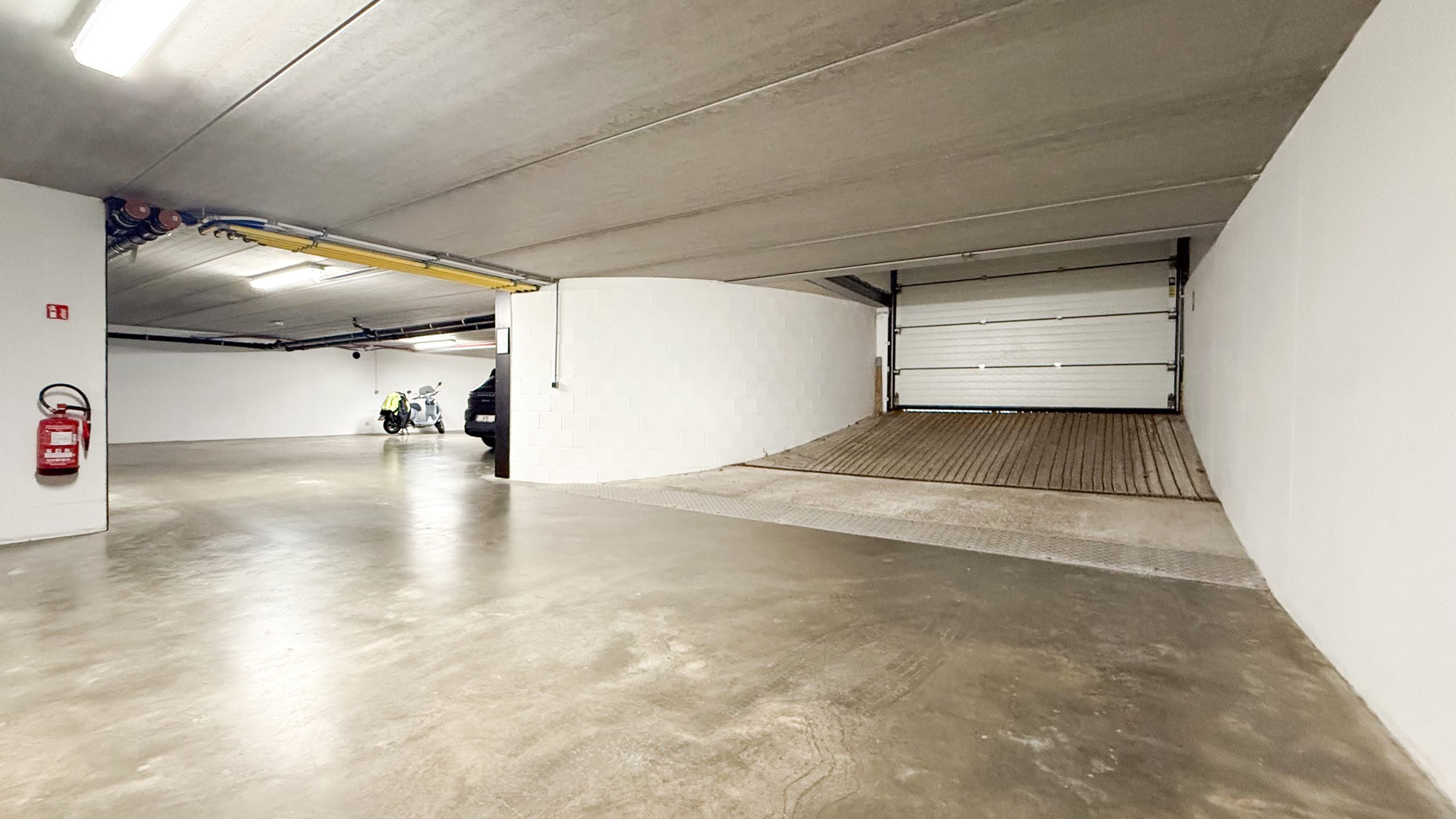 Ruim appartement met 3 slaapkamers en groot terras in Boekt! foto 42