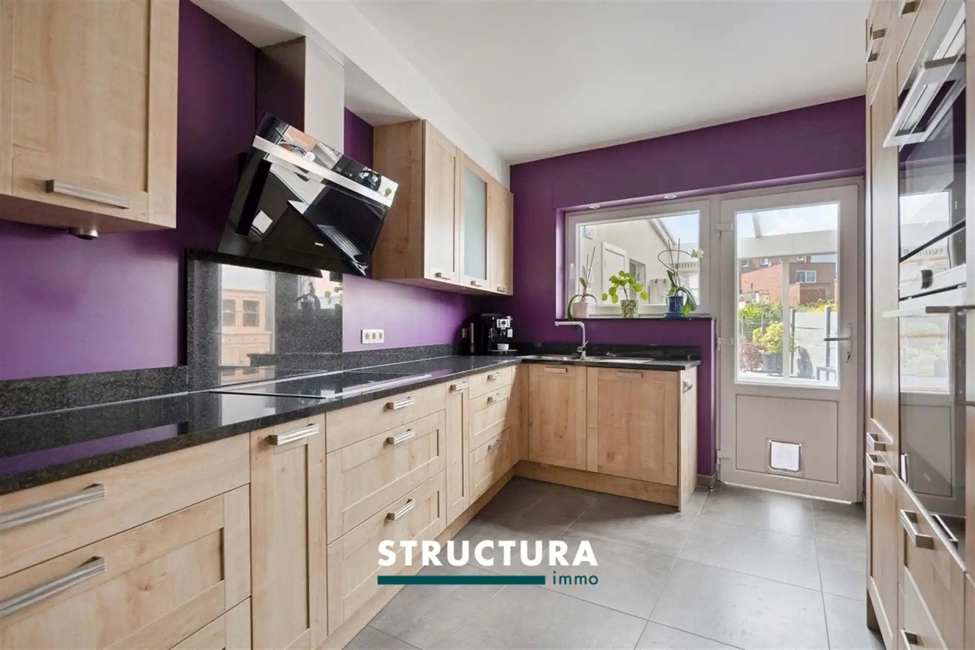 Ruime woning met garage en 3 slpk's foto 8