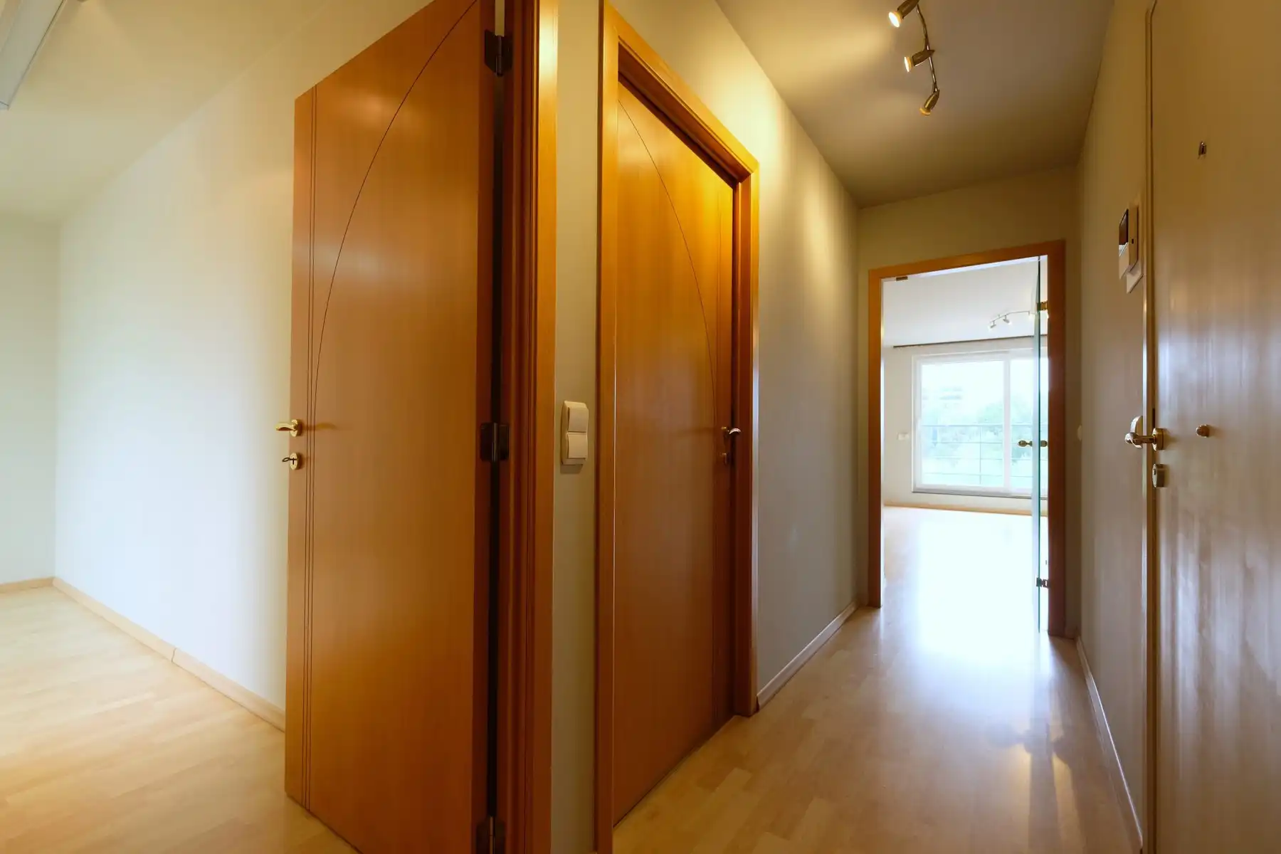 Ruim appartement met zicht op de Durme  foto 4