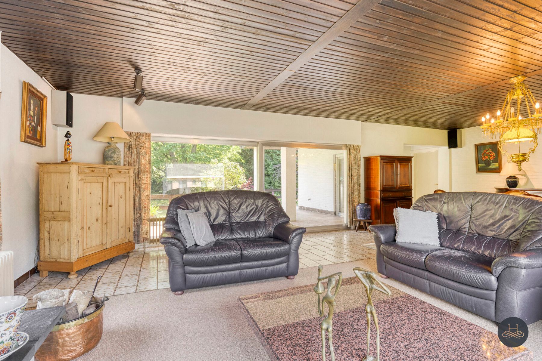 Verrassend ruime open woning met prachtige tuin foto 6