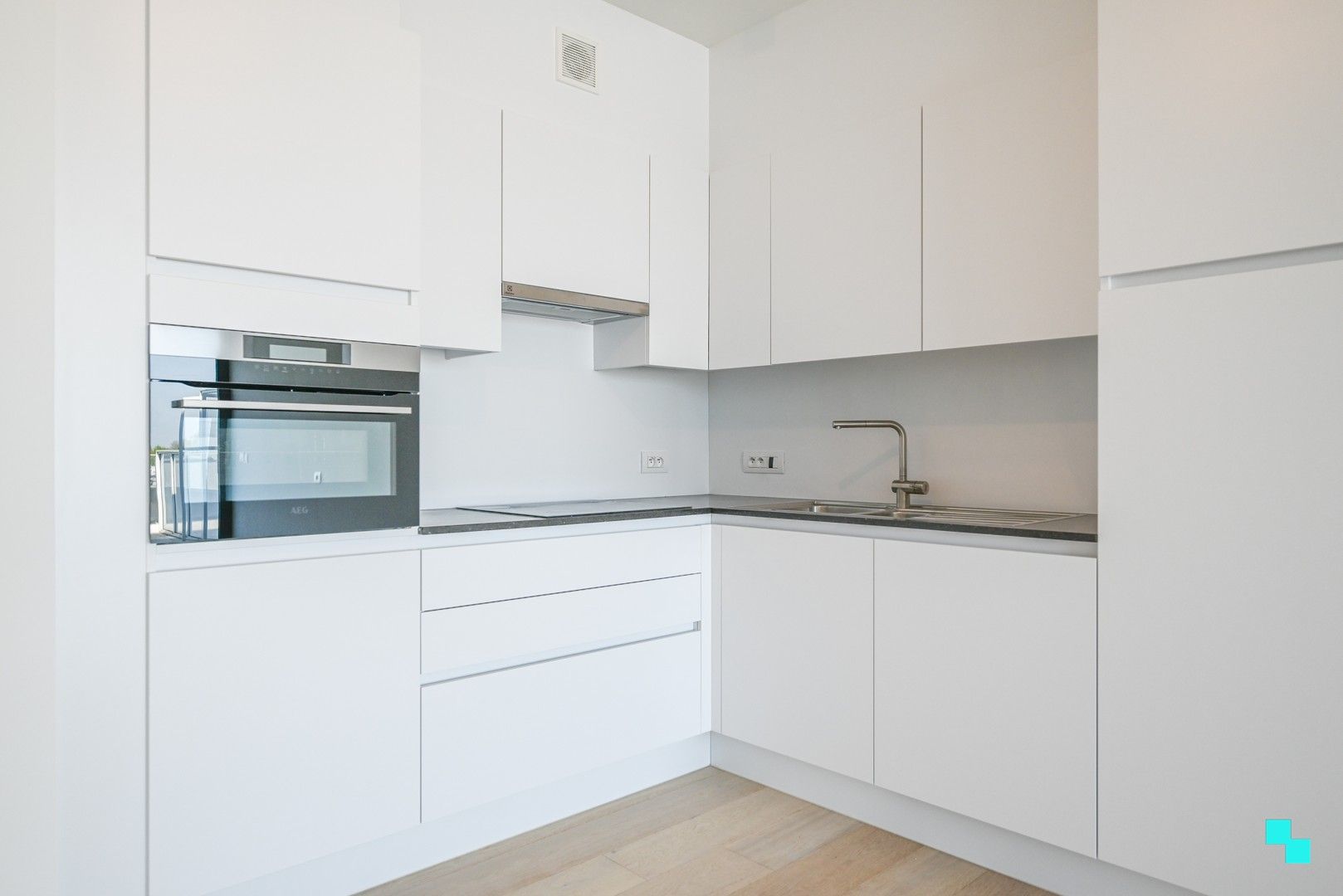 Assistentiewoning in hartje Waregem - Diverse types beschikbaar foto 5