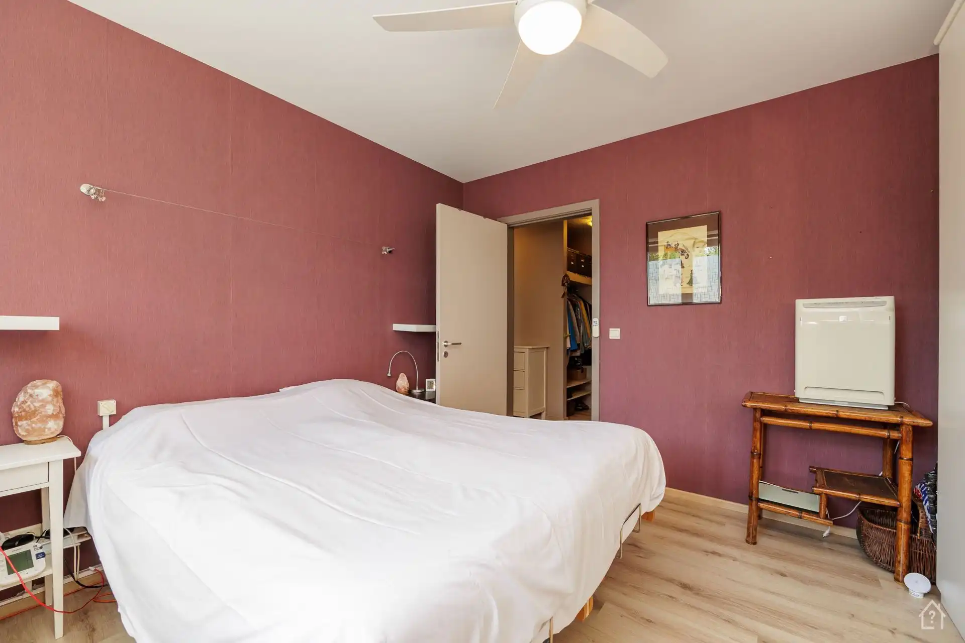 Gelijkvloers 3 Slaapkamer Appartement met parkeerplaats foto 14