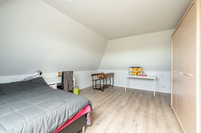 Ruime villa op een landelijke perceel met een oppervlakte van 940m² ! foto 23