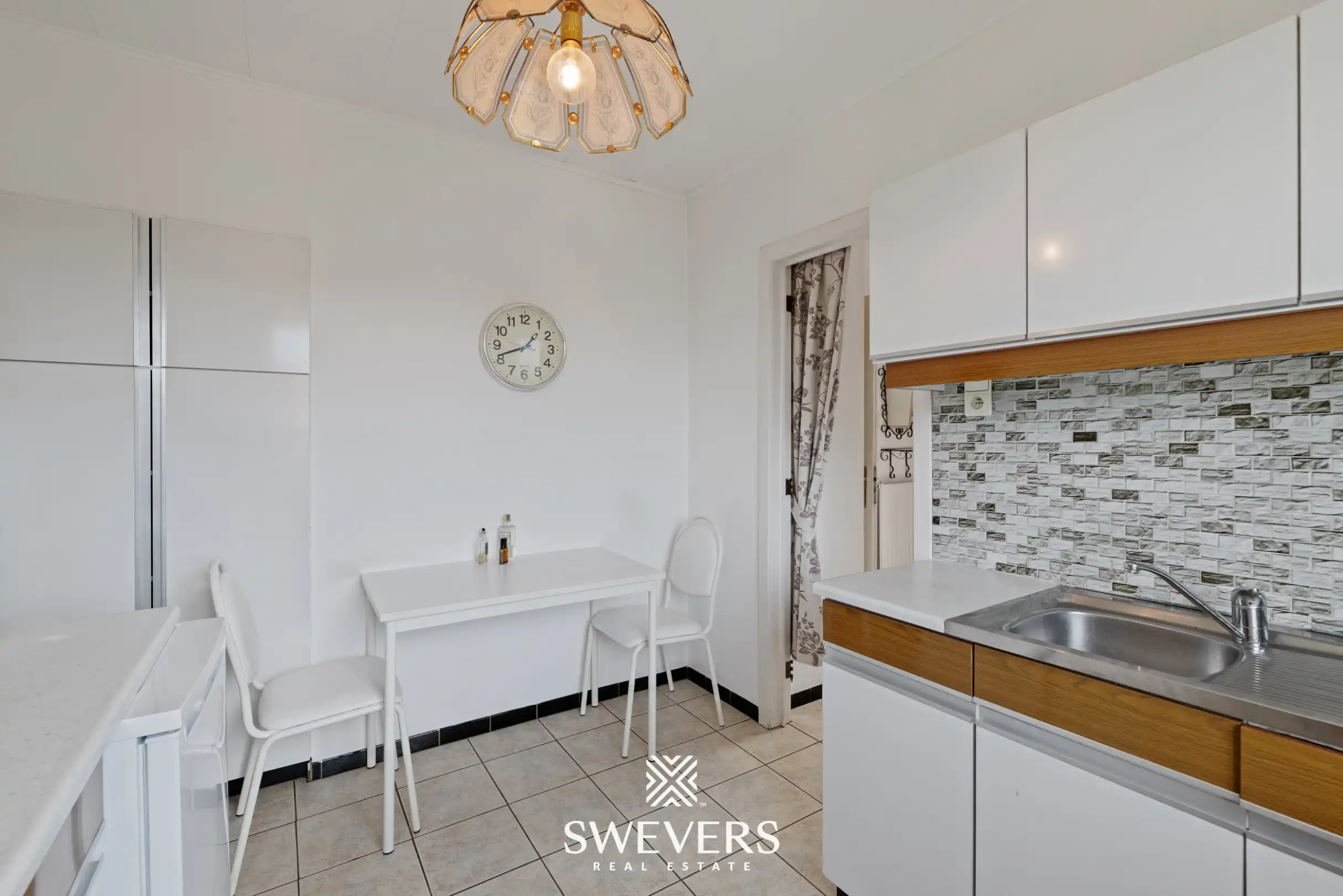 Gelijkvloerse woning op ruim perceel van 9a 25ca  foto 9