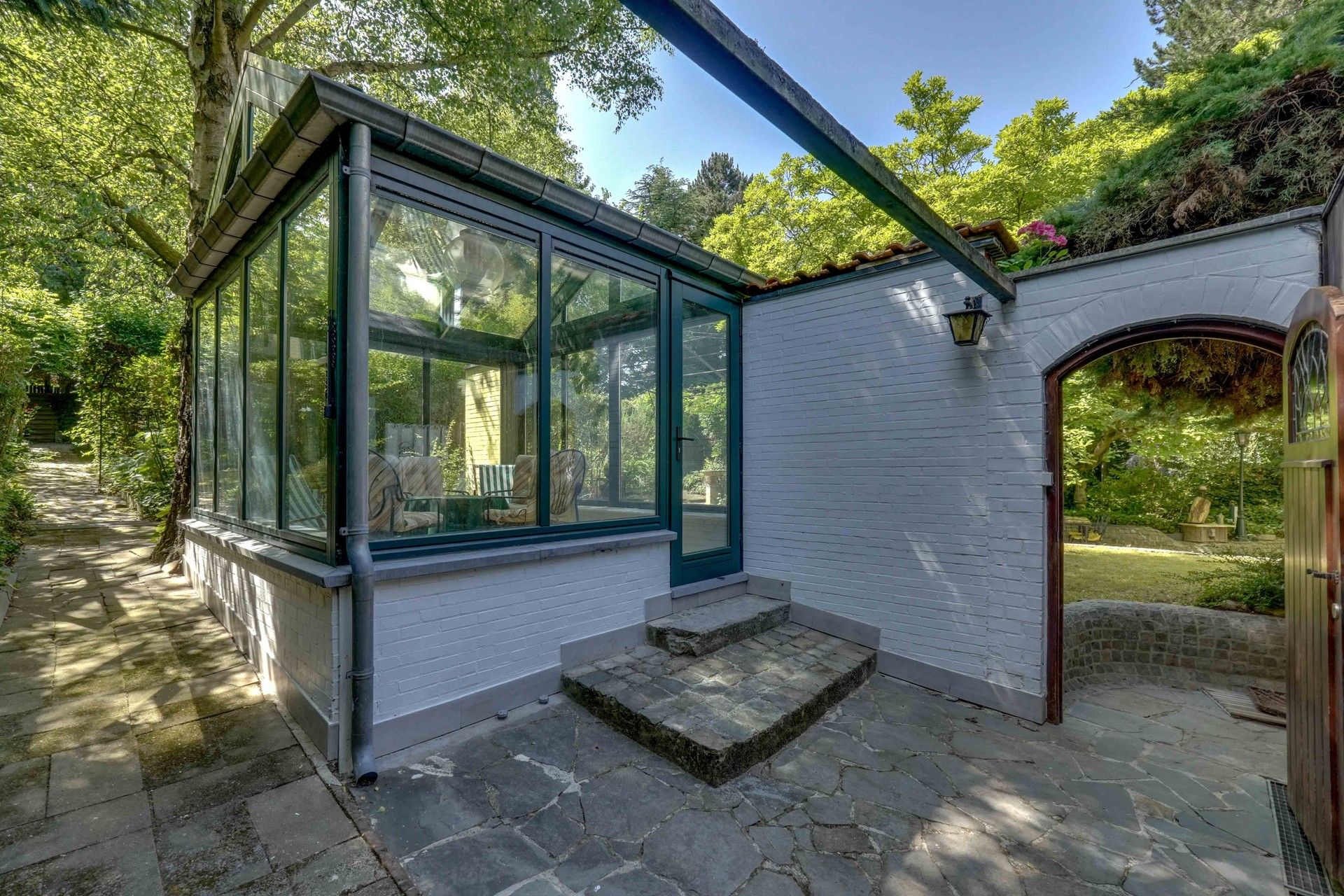 EXCLUSIEVE VILLA + BOUWGROND IN DOODLOPENDE STRAAT foto 72