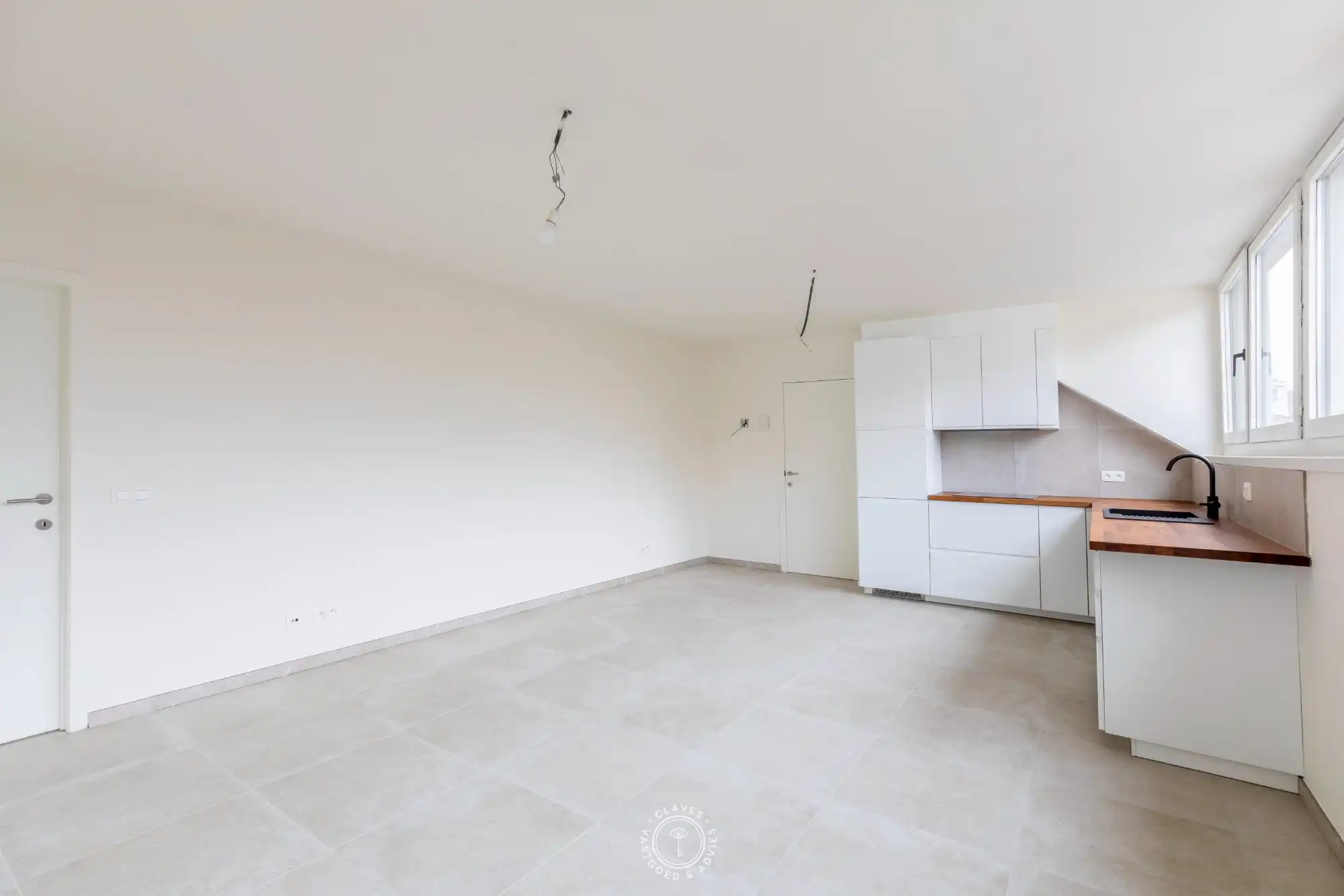 Fijn één slaapkamer appartement in gerenoveerd herenhuis foto 2