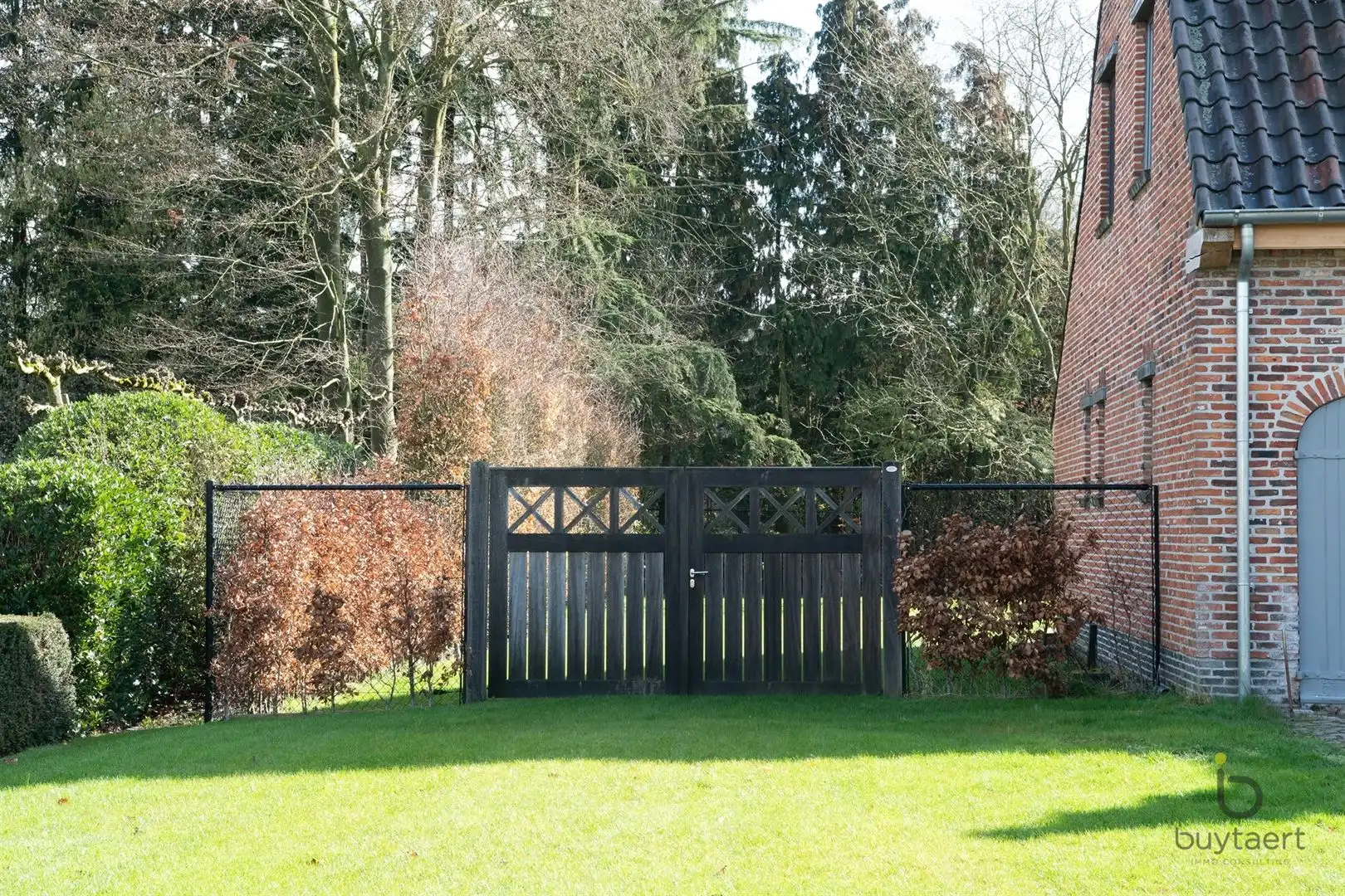  KARAKTERVOLLE WONING MET VIJF SLAAPKAMERS EN TUIN! foto 26