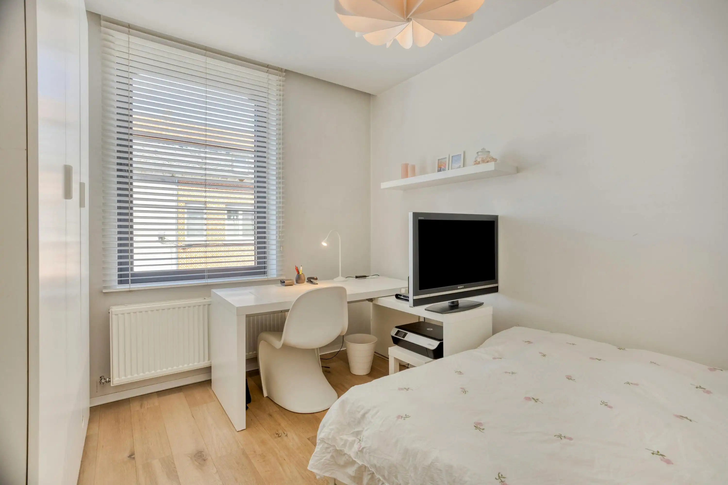 Charmante woning op toplocatie met prachtige tuin in Runkst foto 16