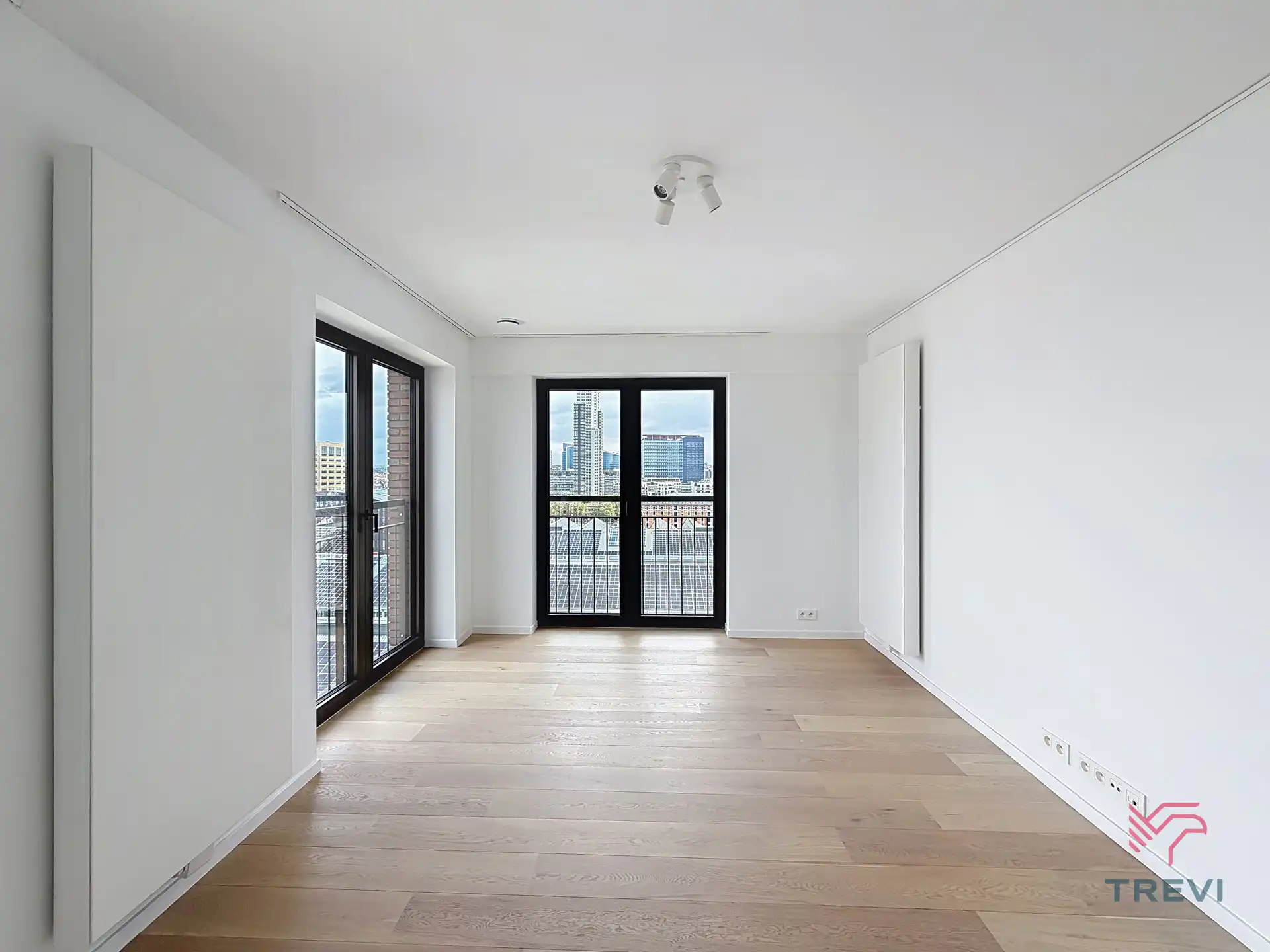 Prachtig appartement met 2 slpks, terras en topuitzicht foto 5