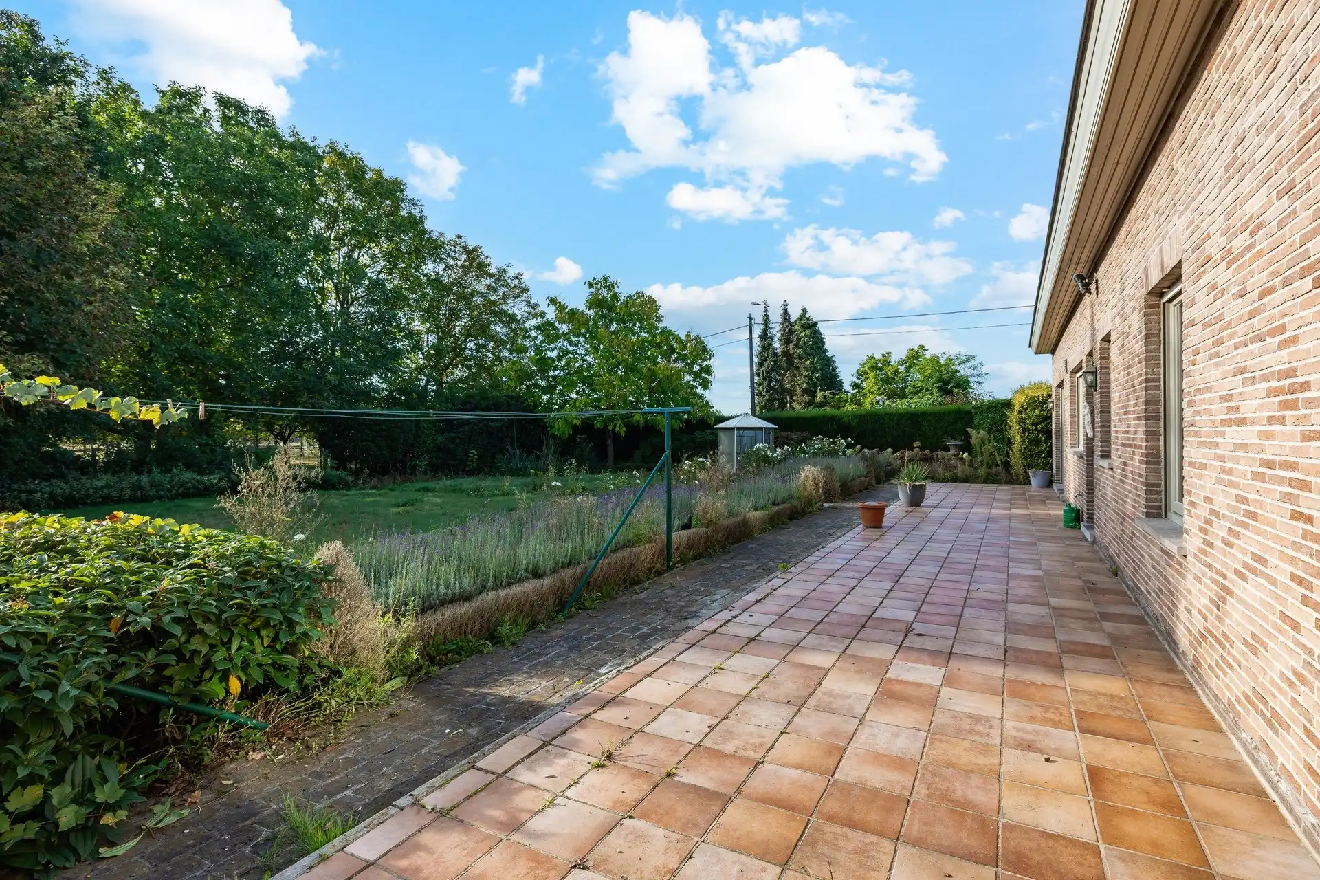 Charmante villa met panoramisch zicht op een toplocatie foto 41